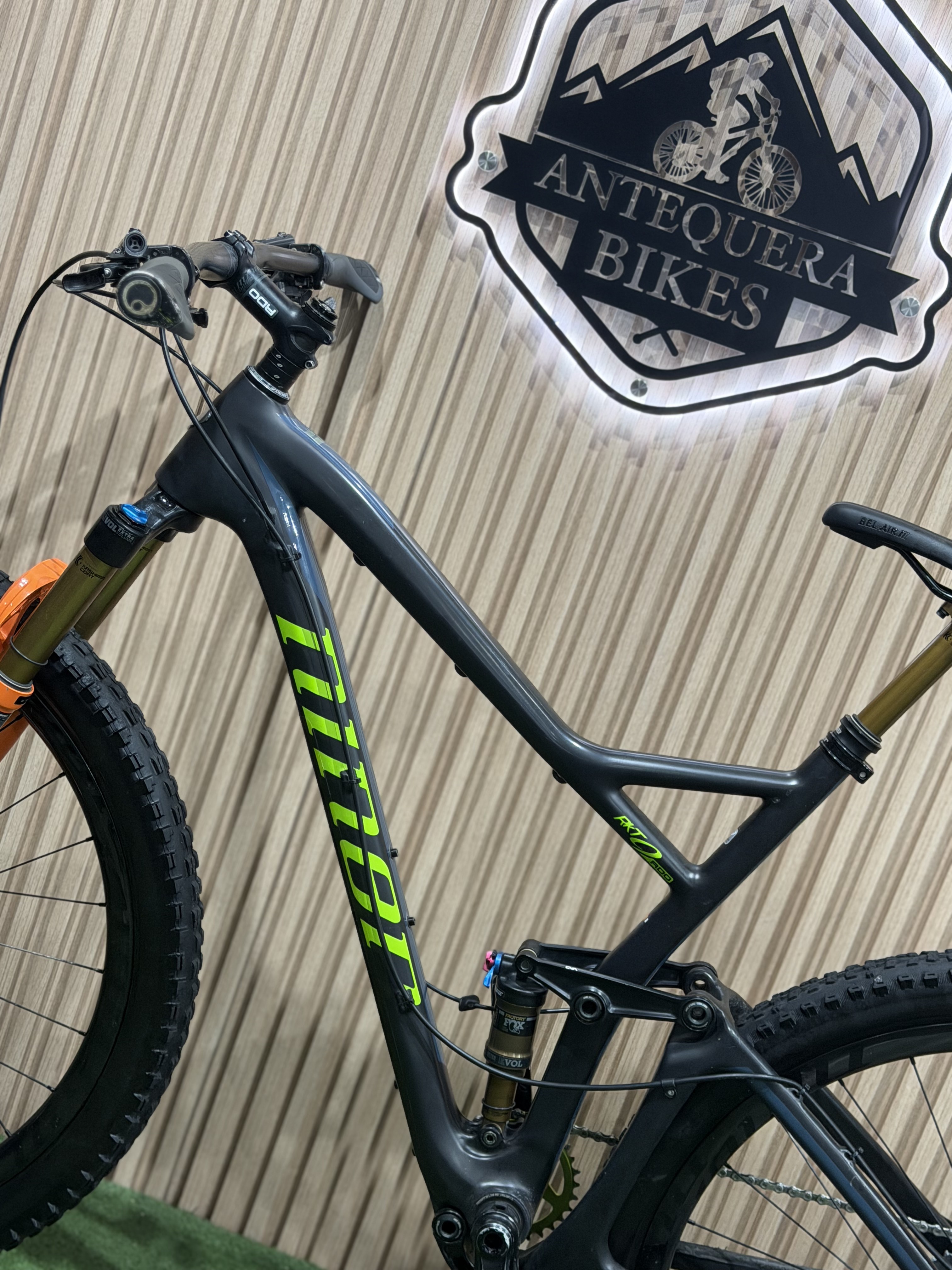 NINER RKT 9 RDO FULL CARBONO