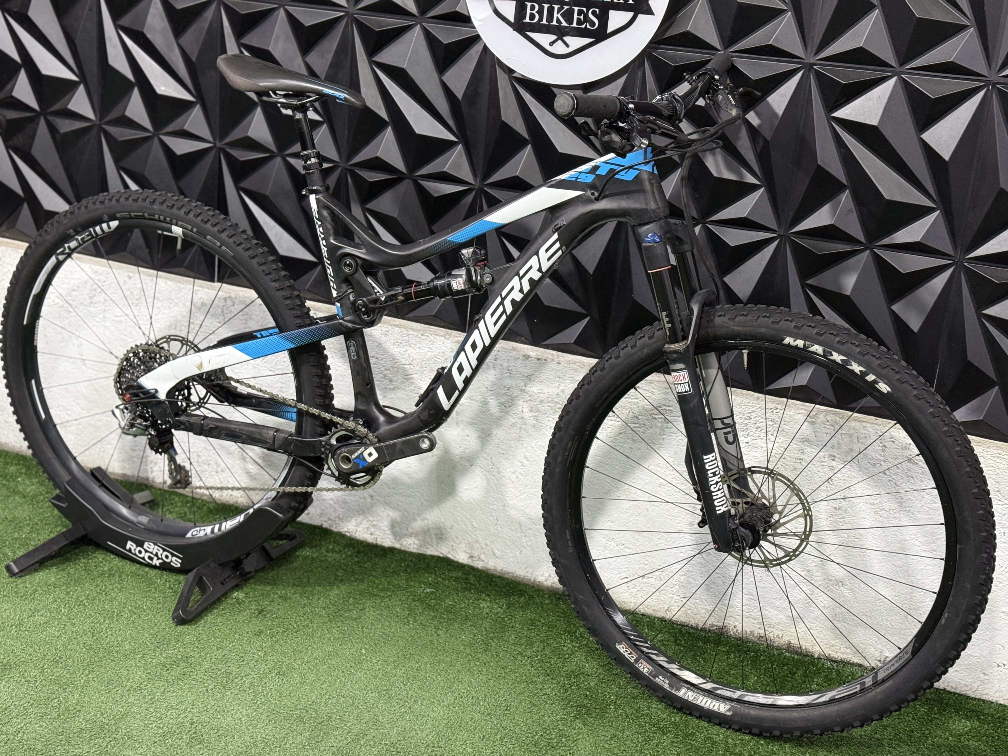 LAPIERRE ZESTY CARBON