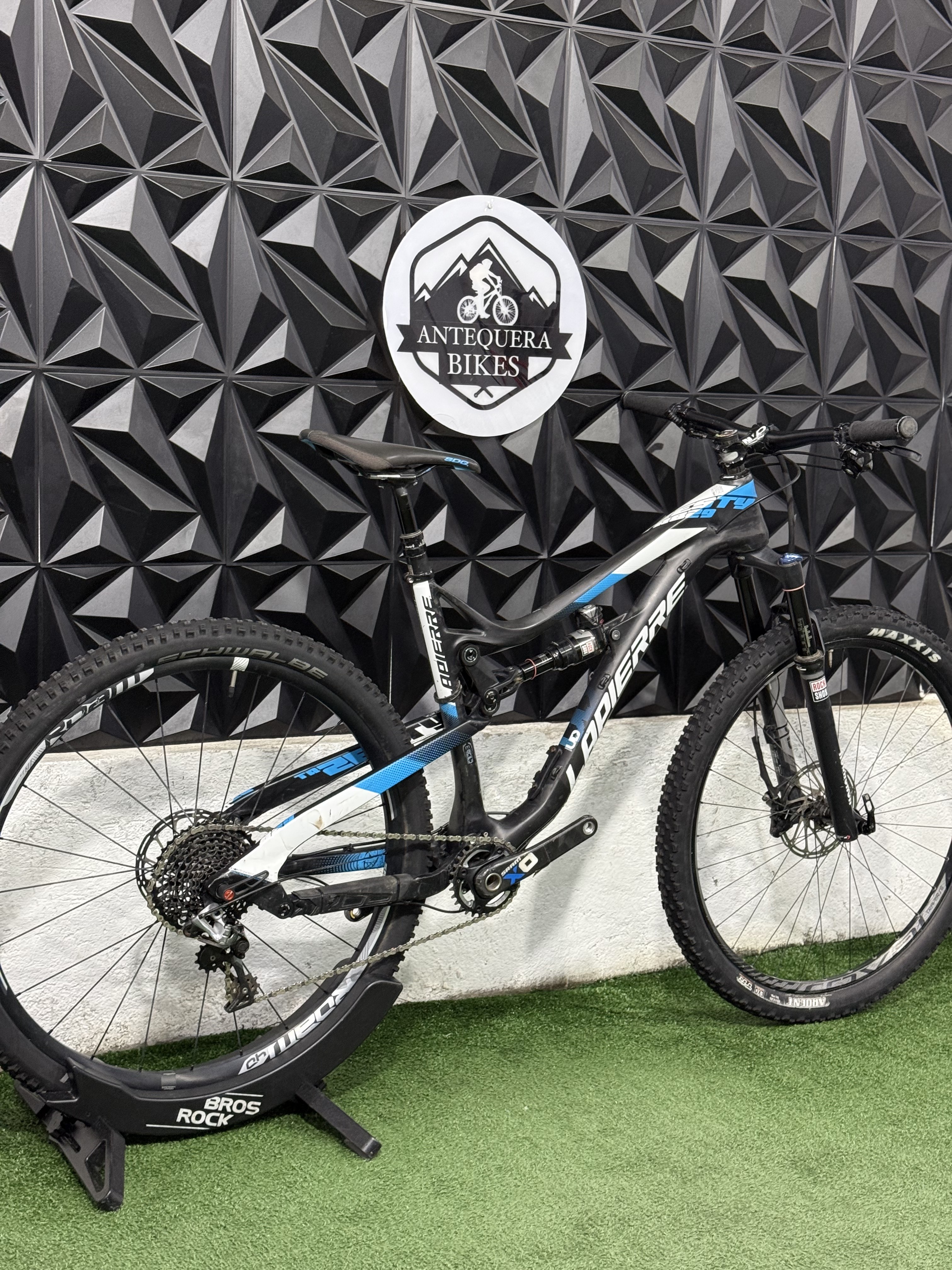 LAPIERRE ZESTY CARBON