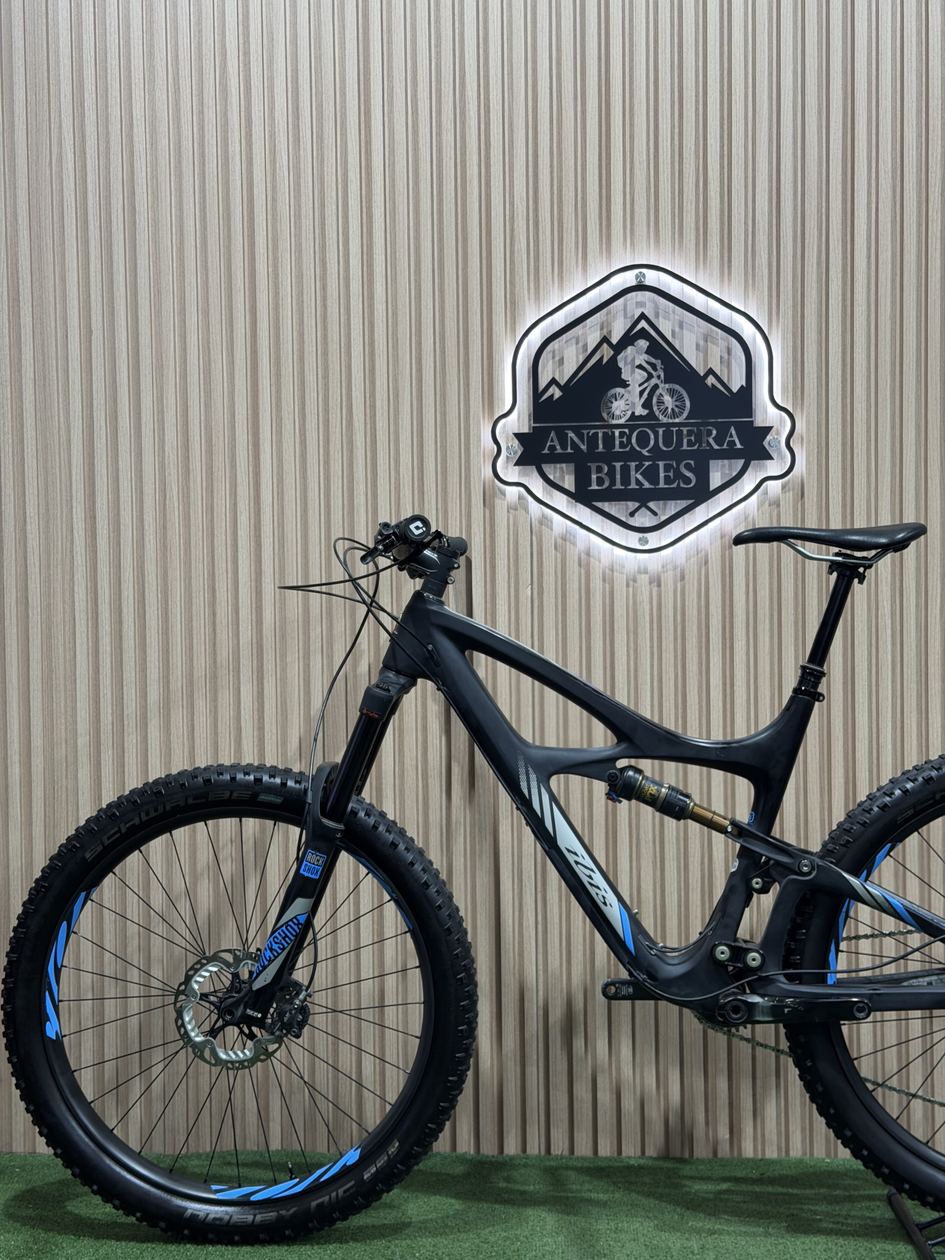 IBIS MOJO HD FULL CARBON