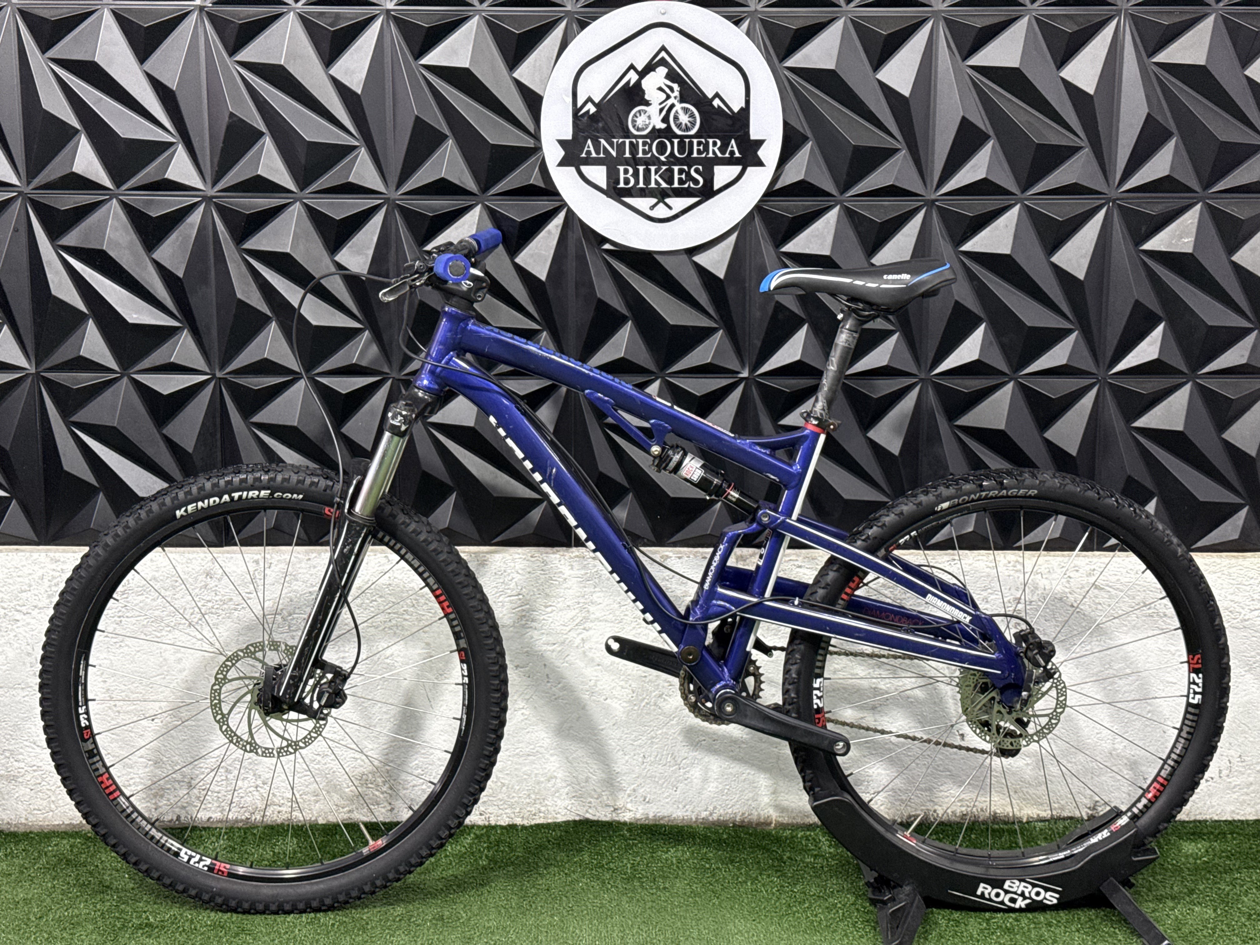 DIAMONDBACK ATROZ