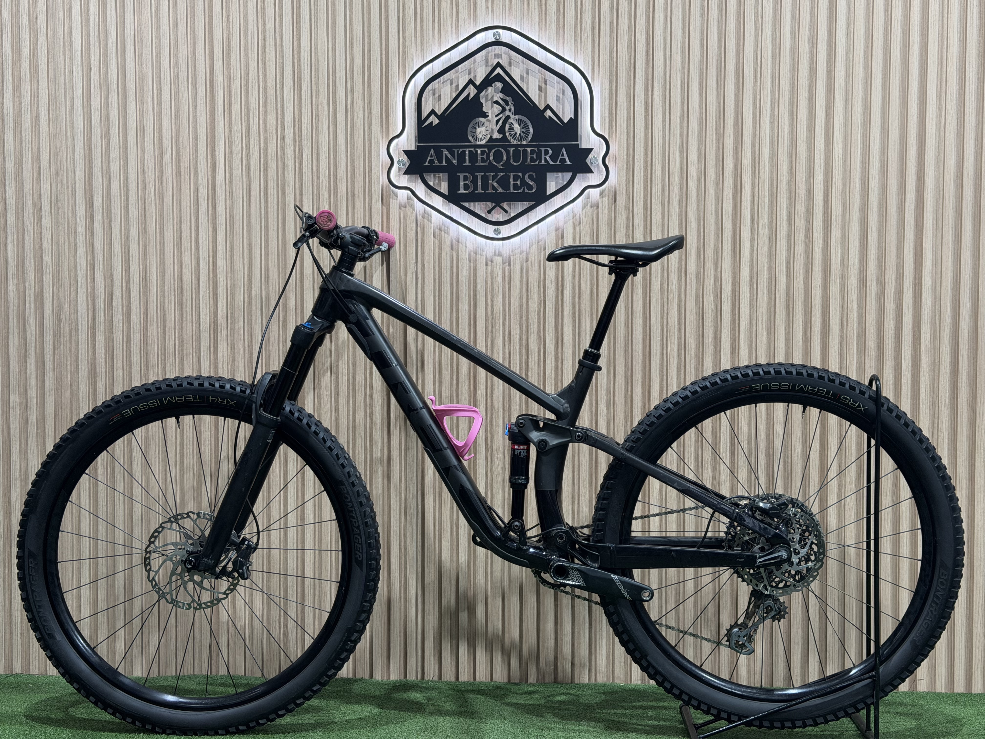 TREK FUEL EX 8