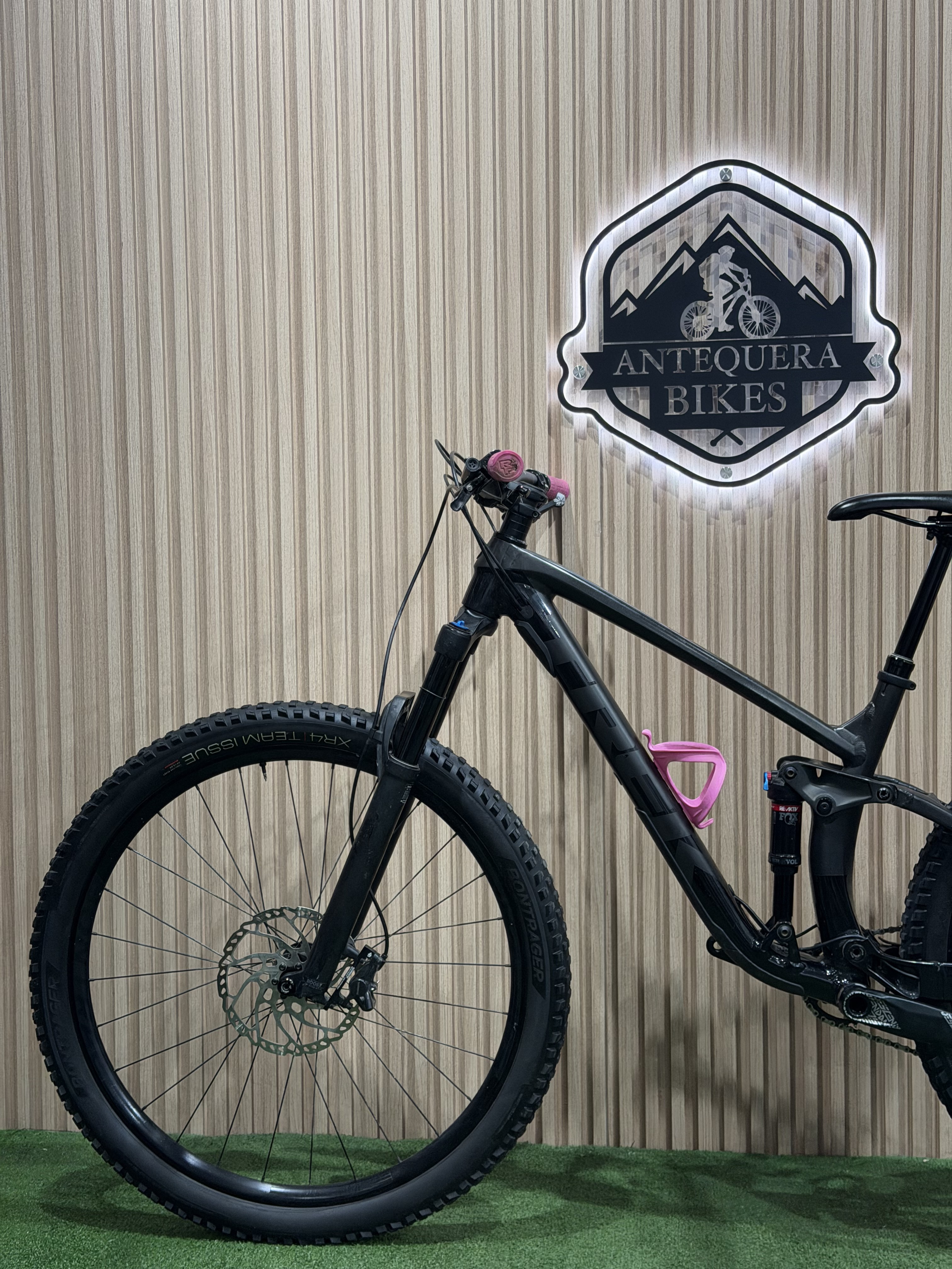 TREK FUEL EX 8