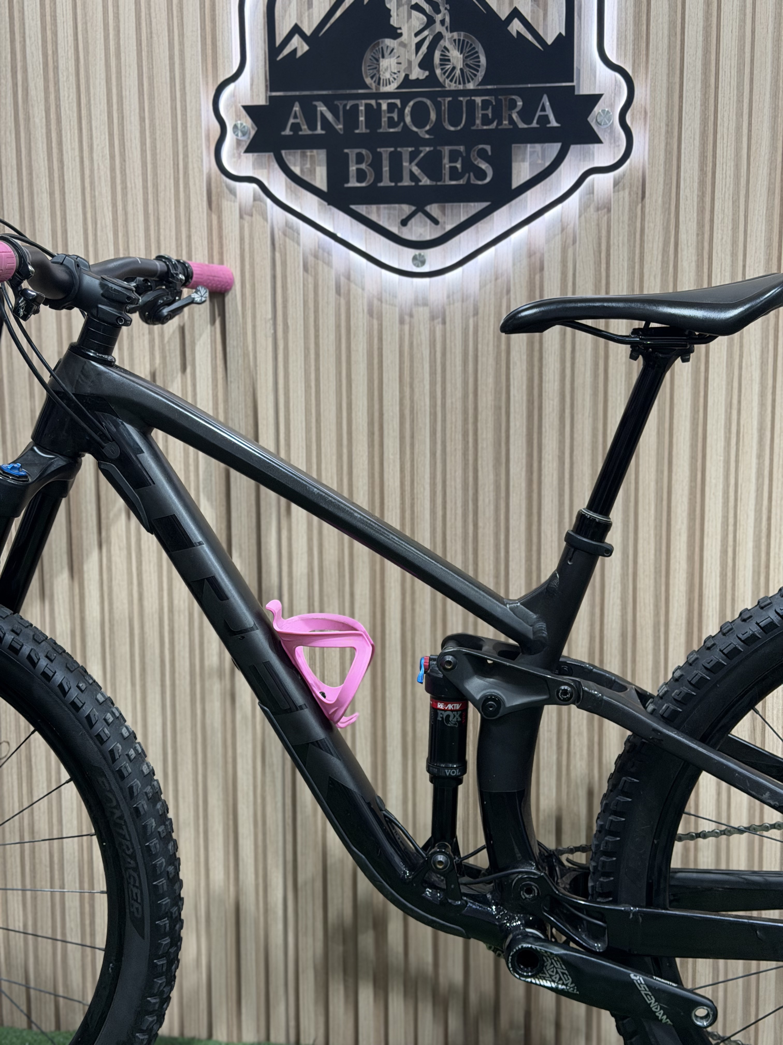 TREK FUEL EX 8