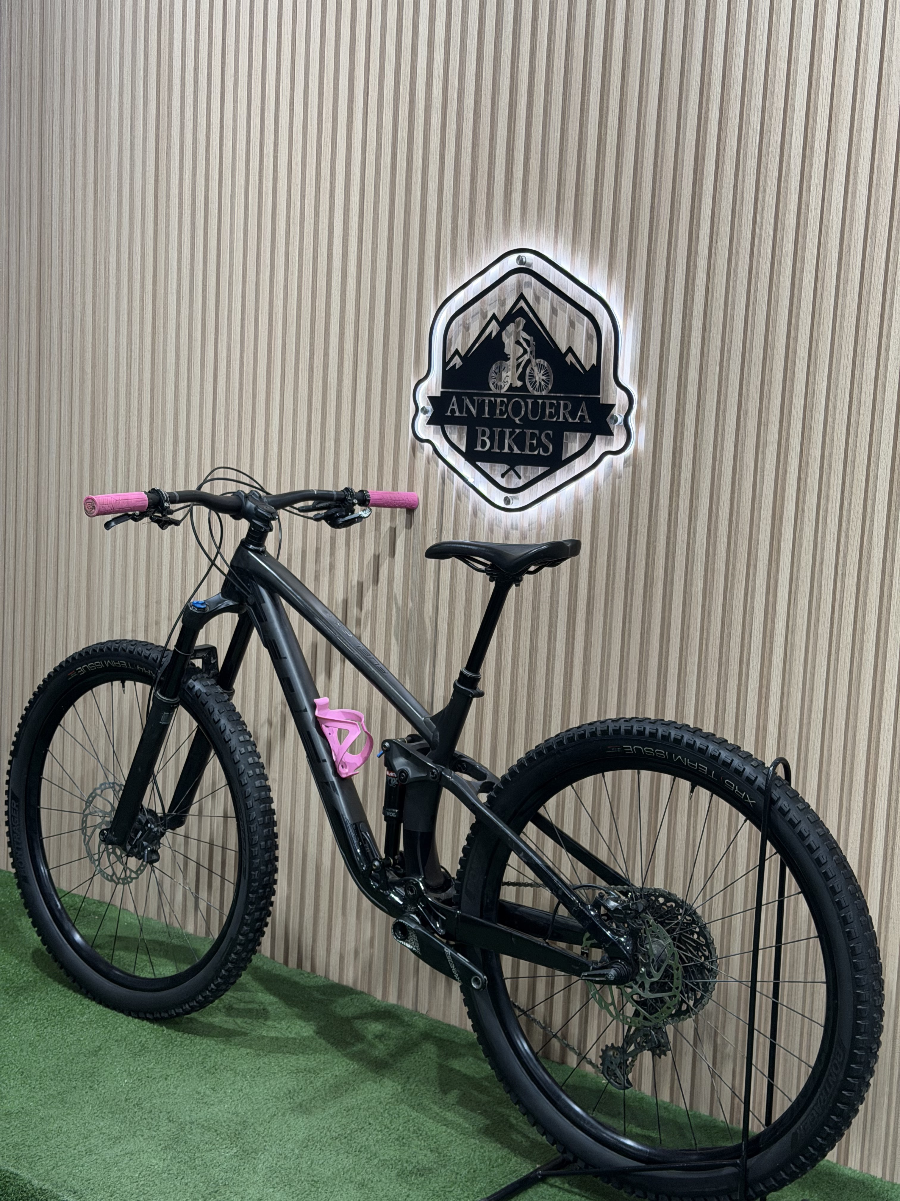 TREK FUEL EX 8