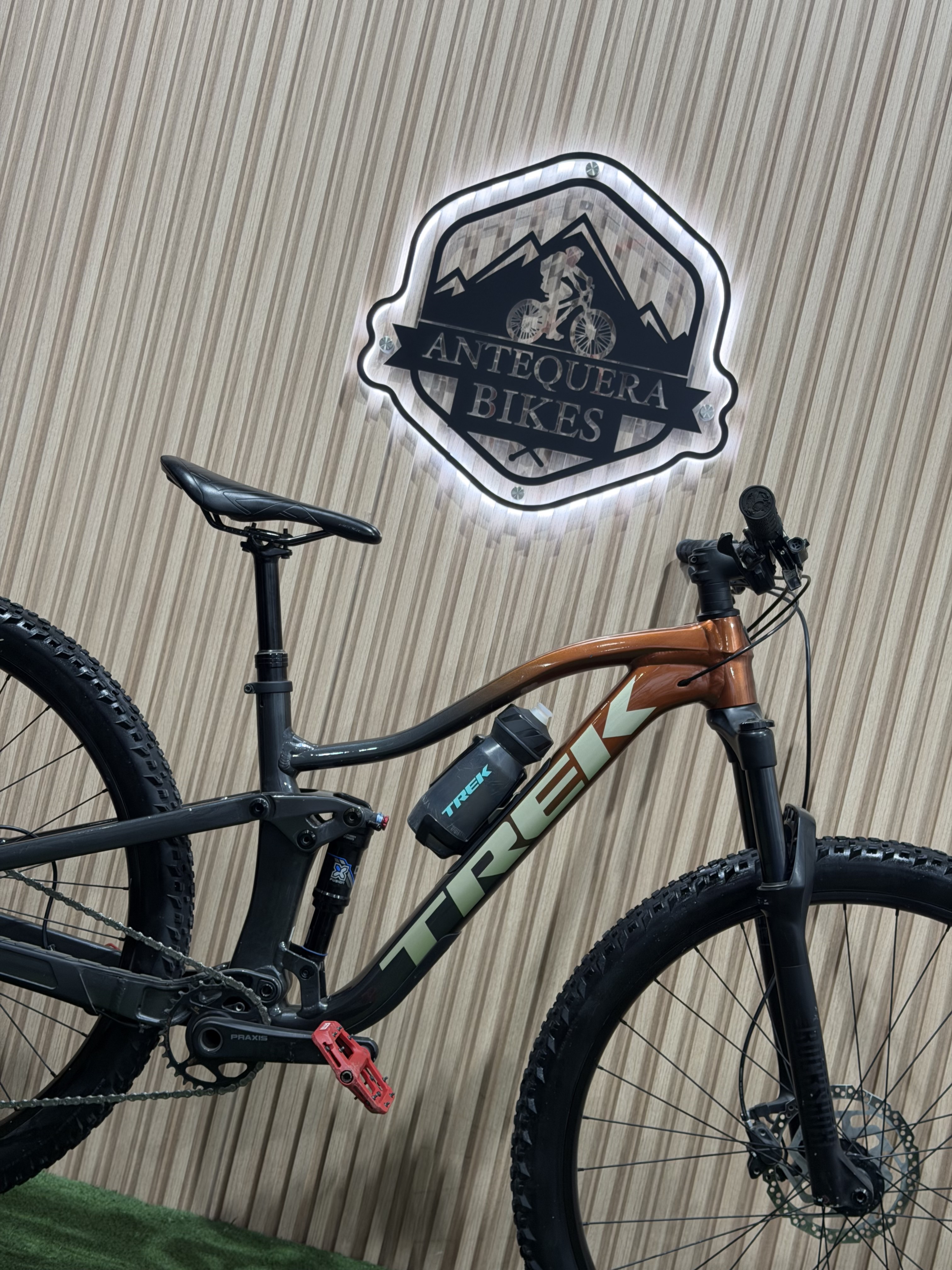 TREK TOP FUEL 5