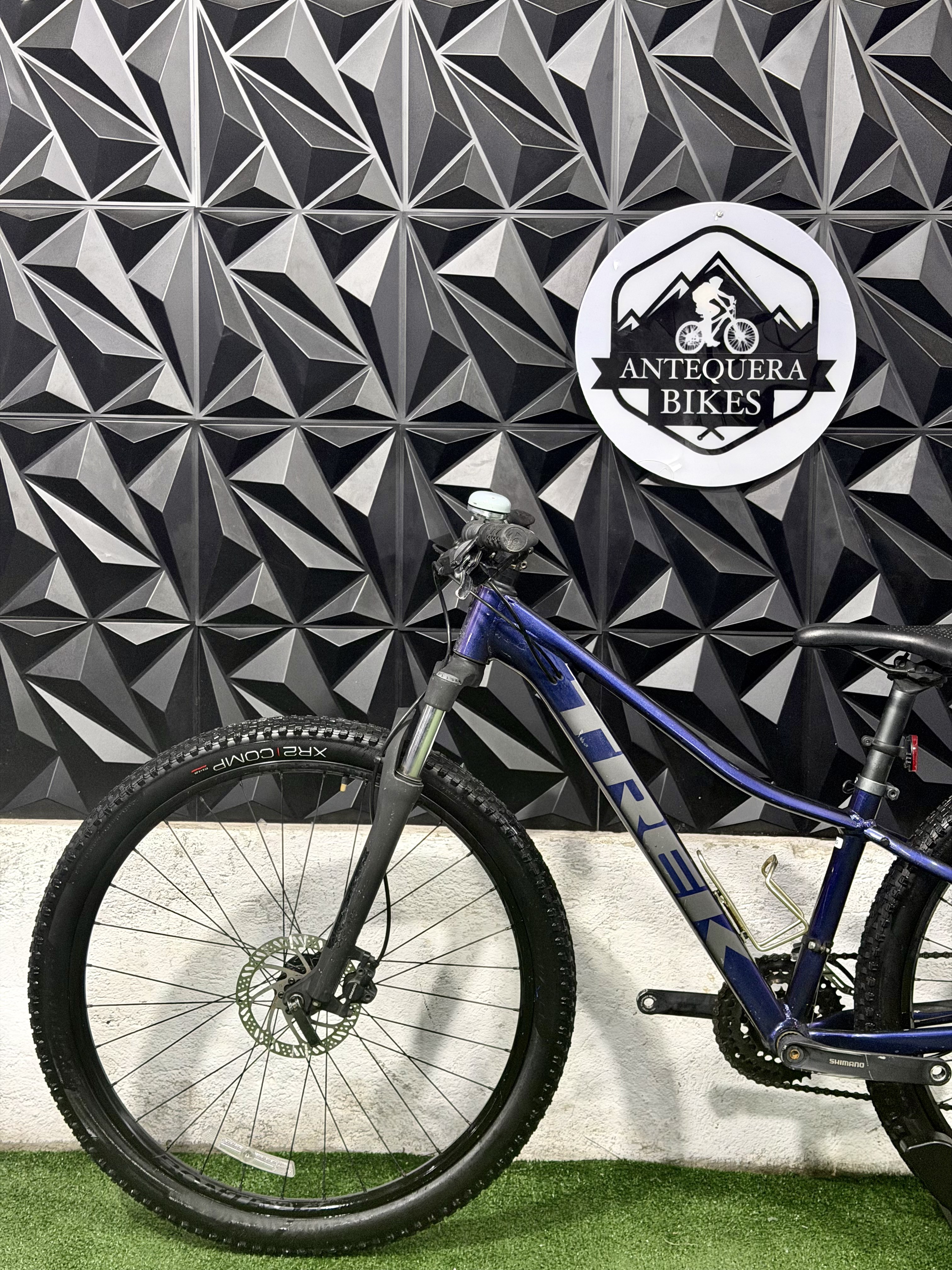 TREK MARLIN 5