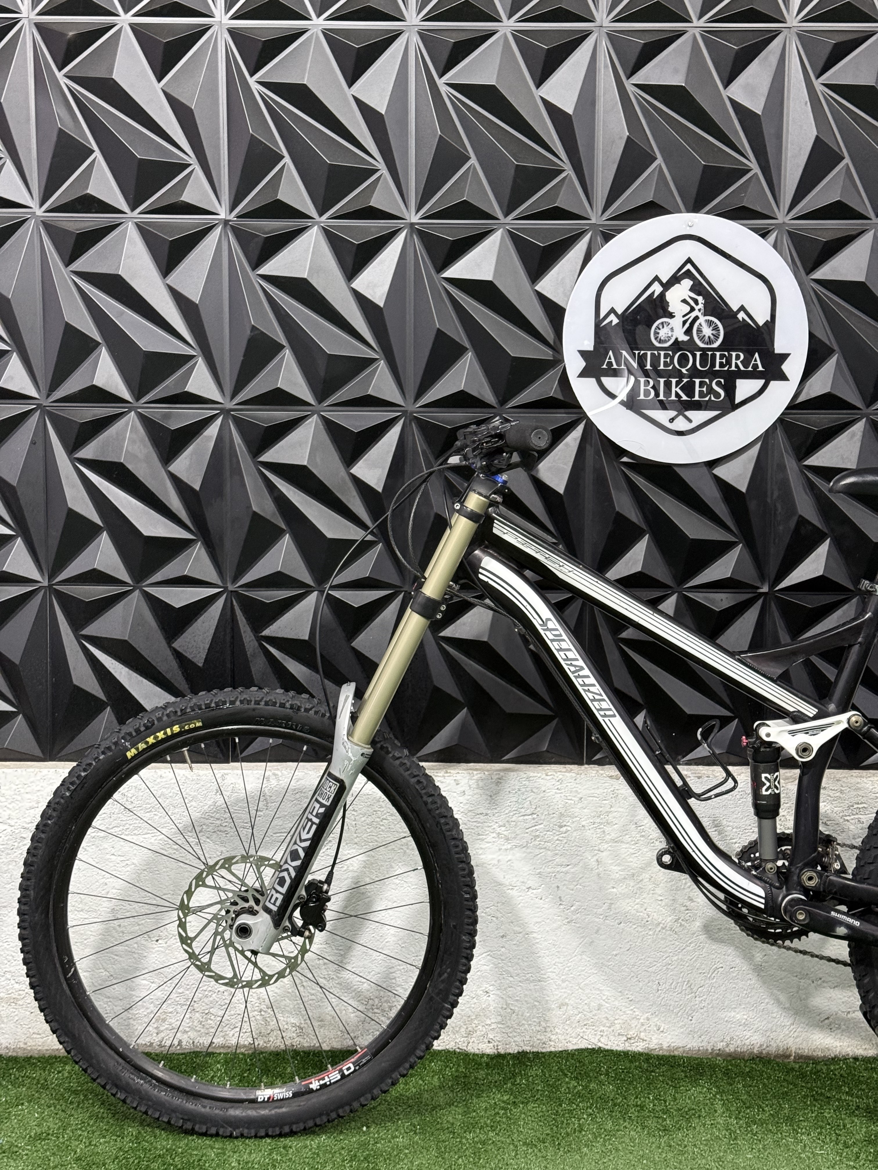 SPECIALIZED PITCH COMP