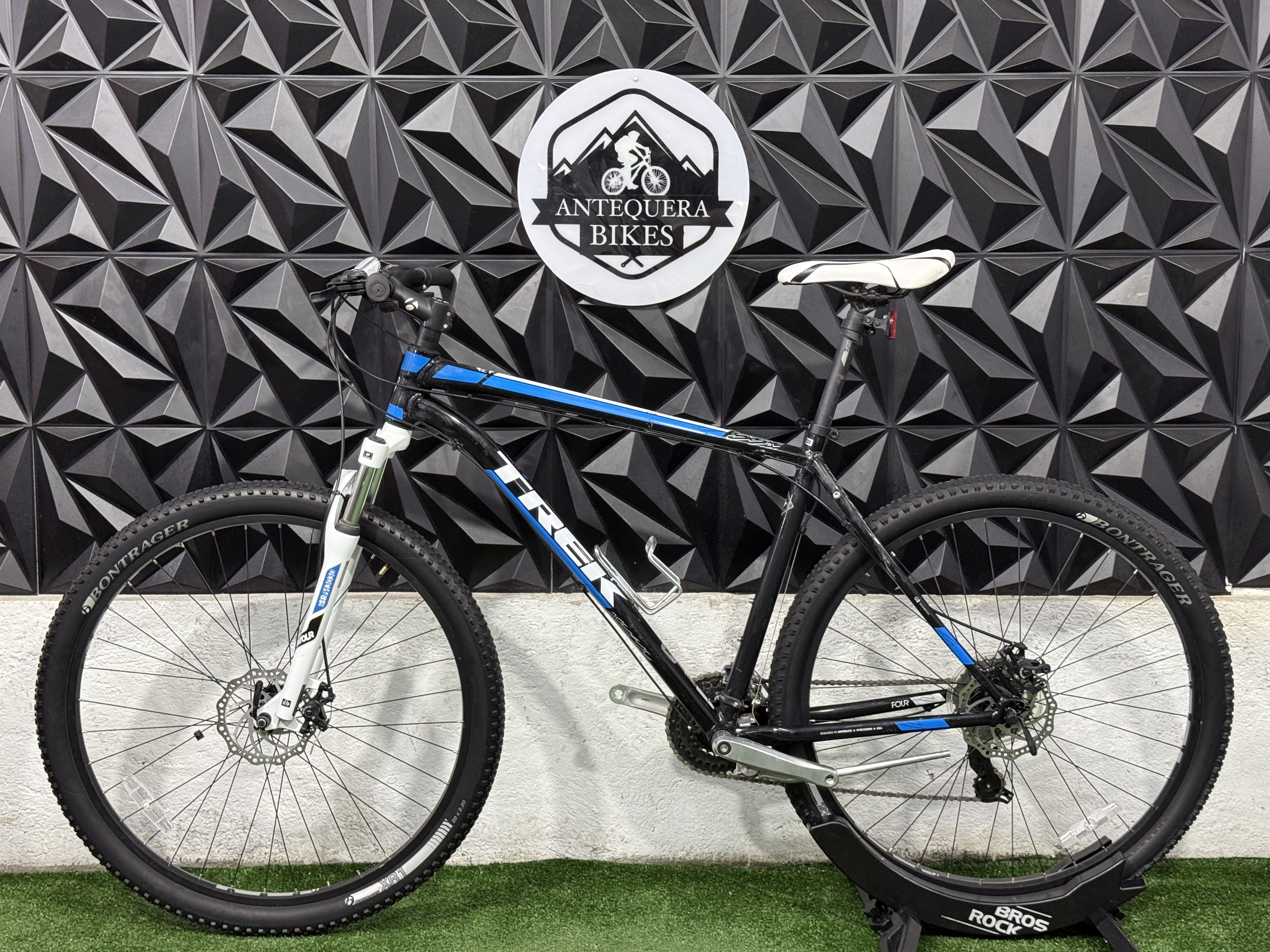 TREK XCALIBER