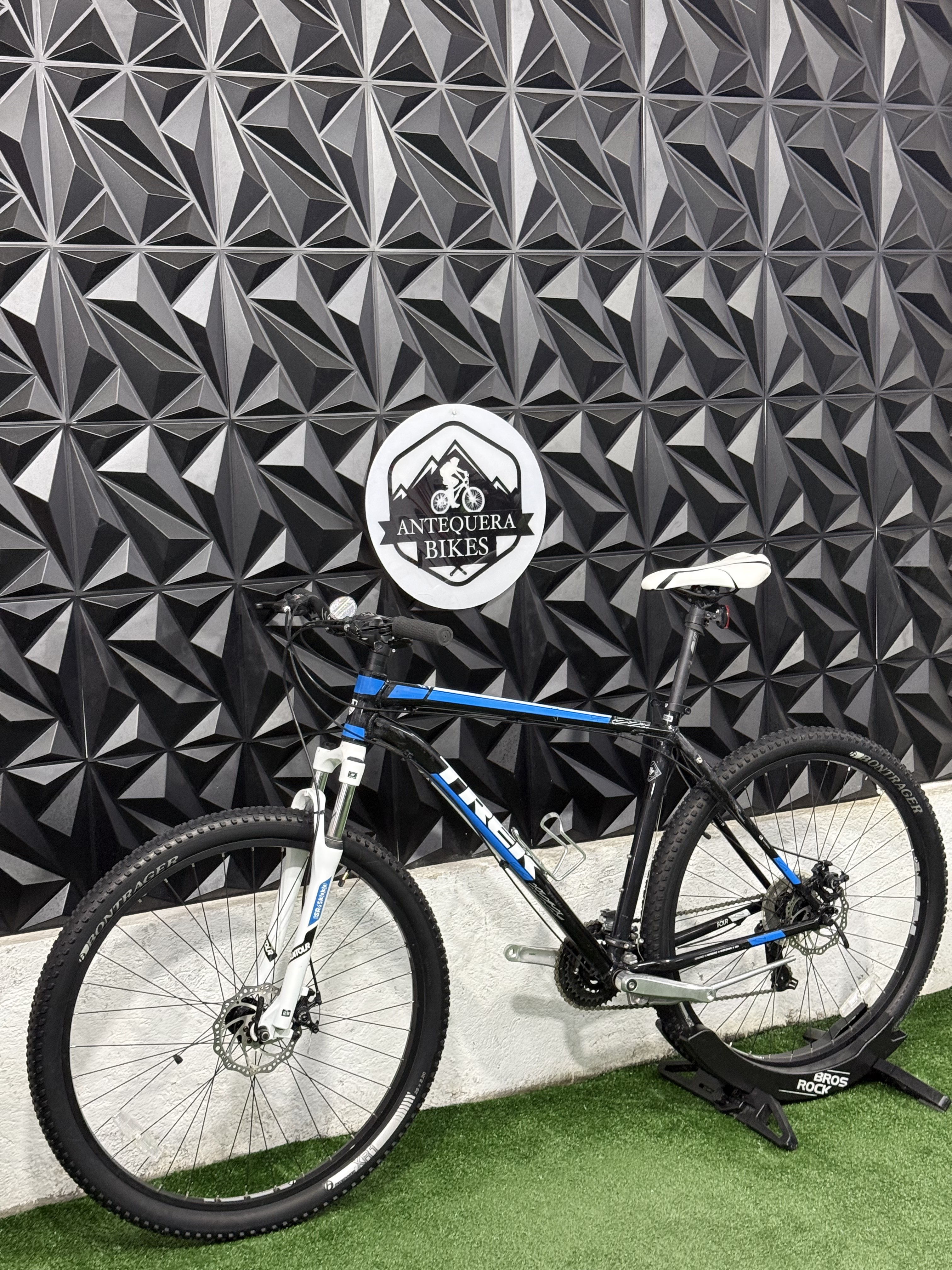 TREK XCALIBER