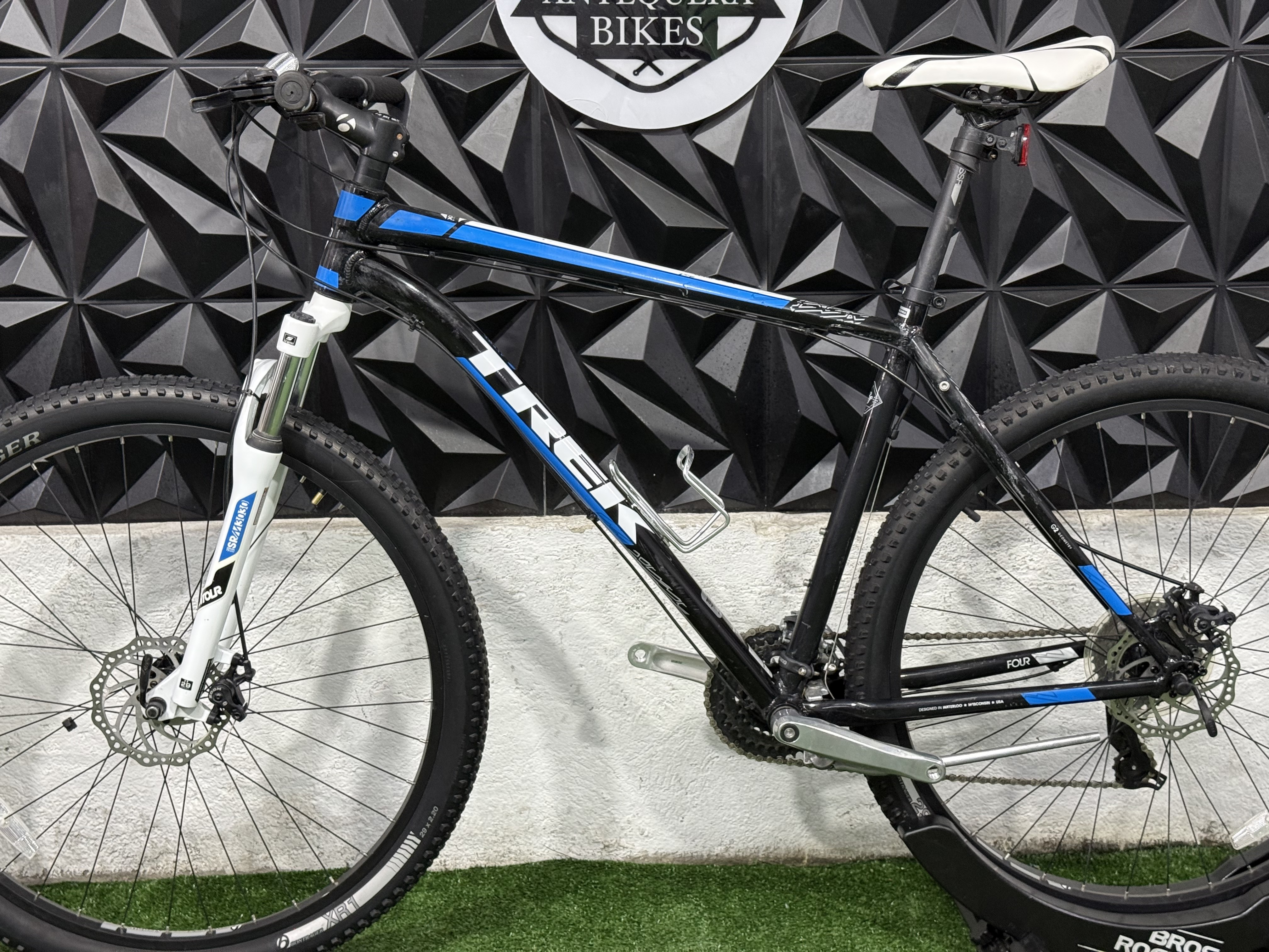 TREK XCALIBER