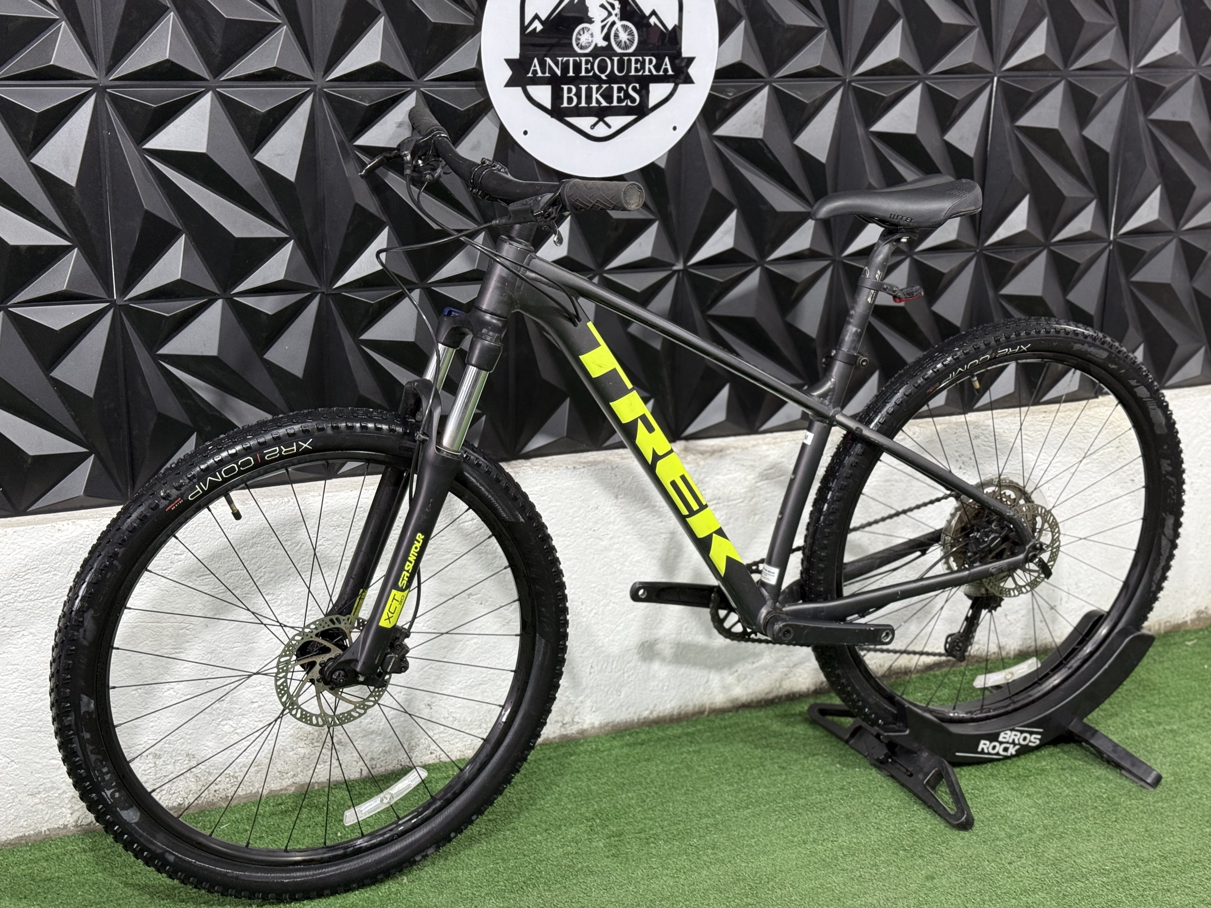 TREK MARLIN 6