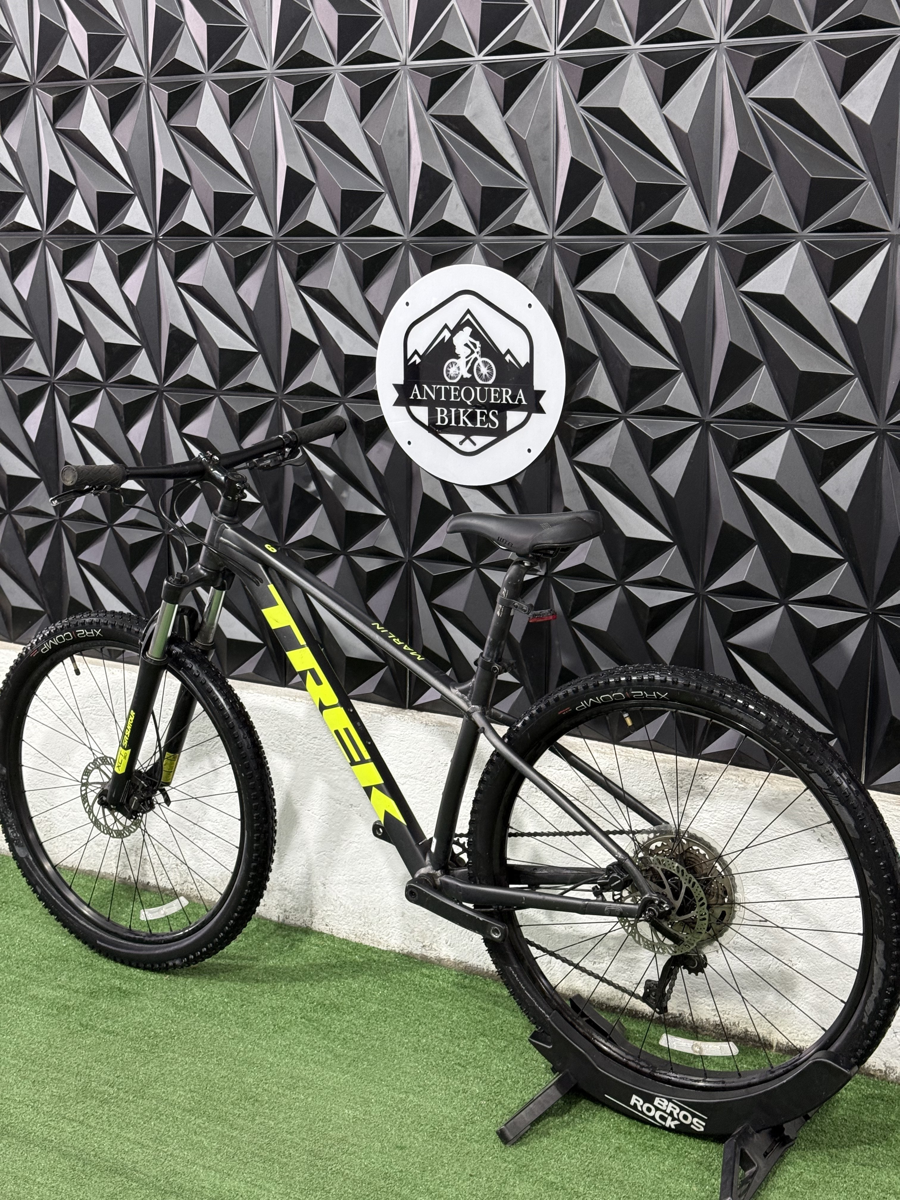 TREK MARLIN 6