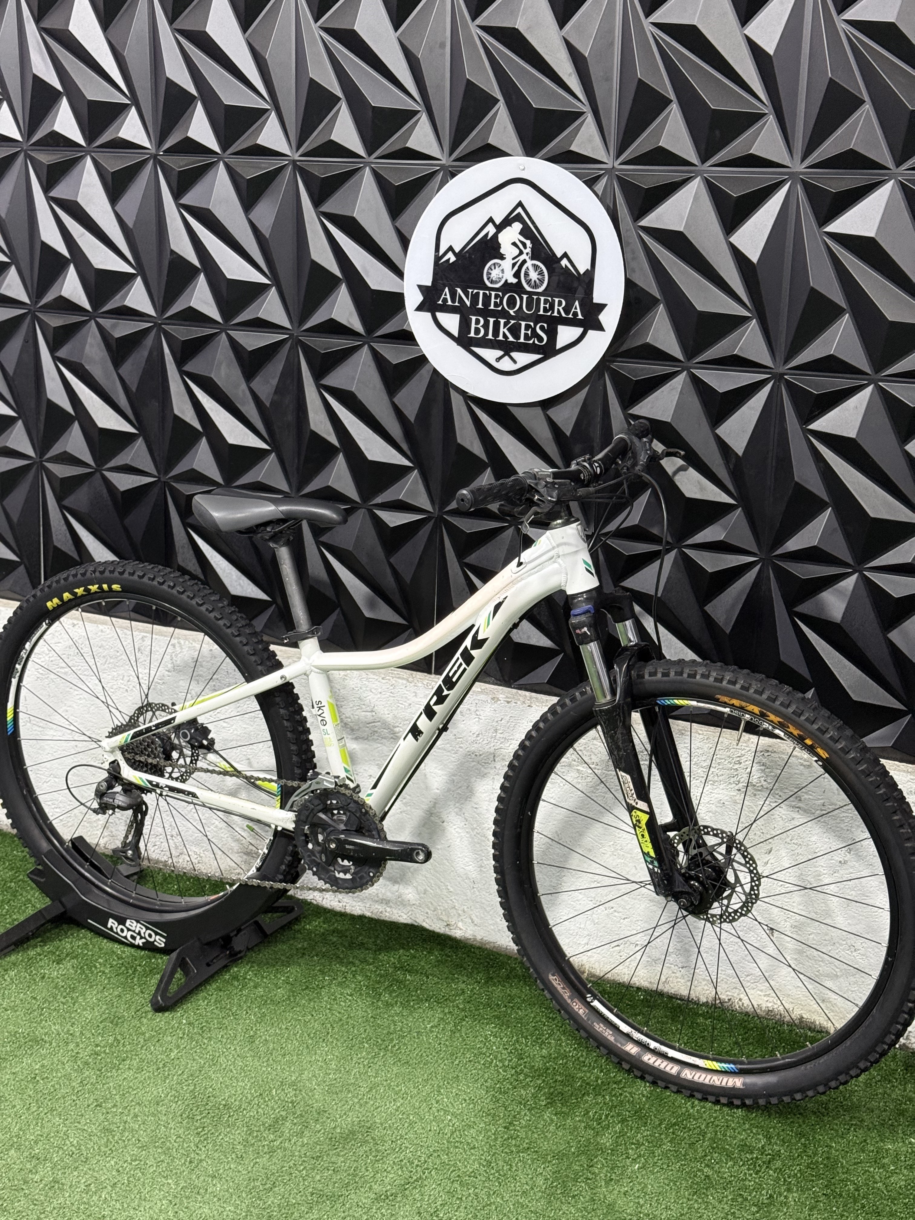 TREK SKYE SL