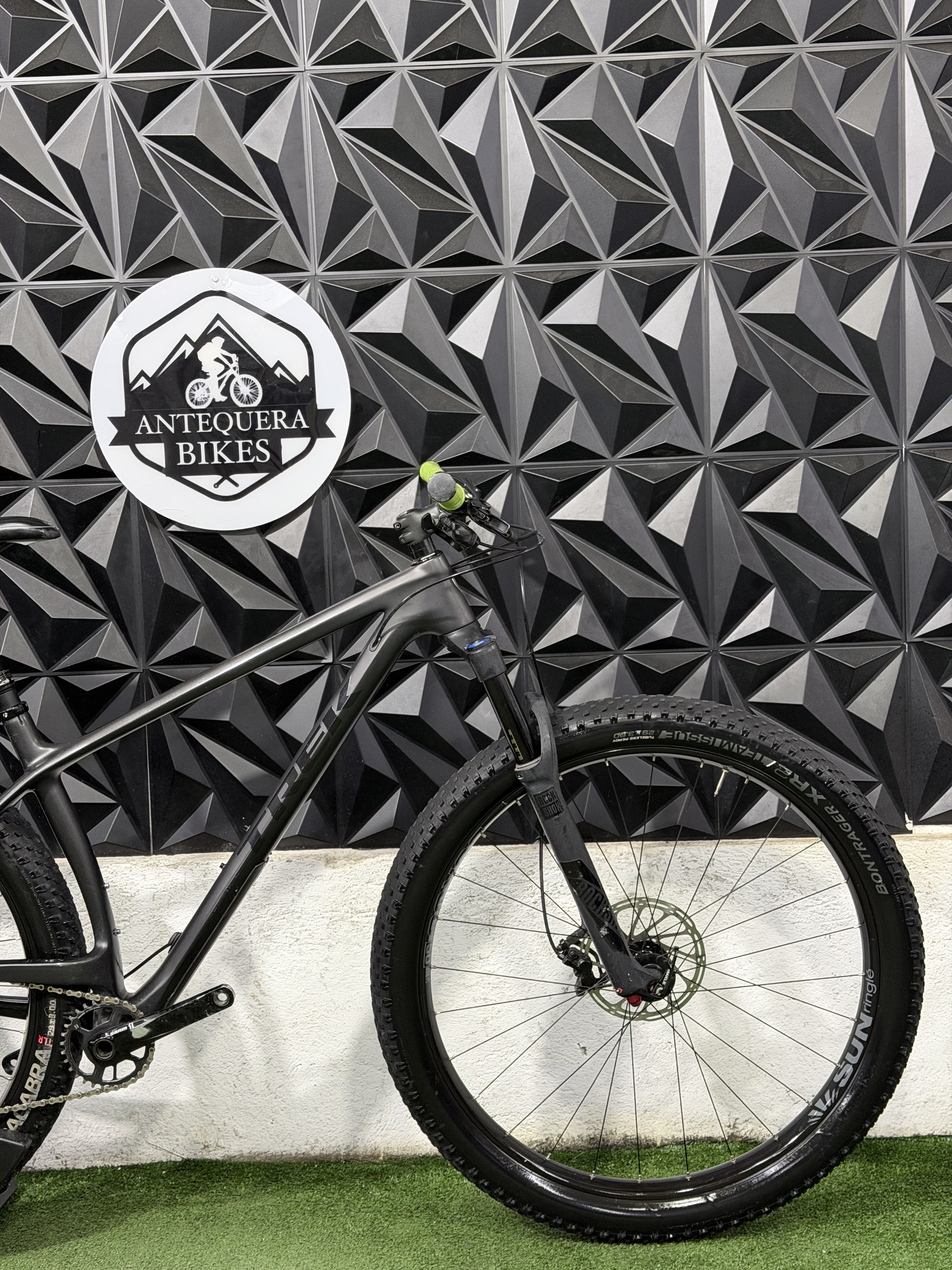 TREK STACHE 9.6