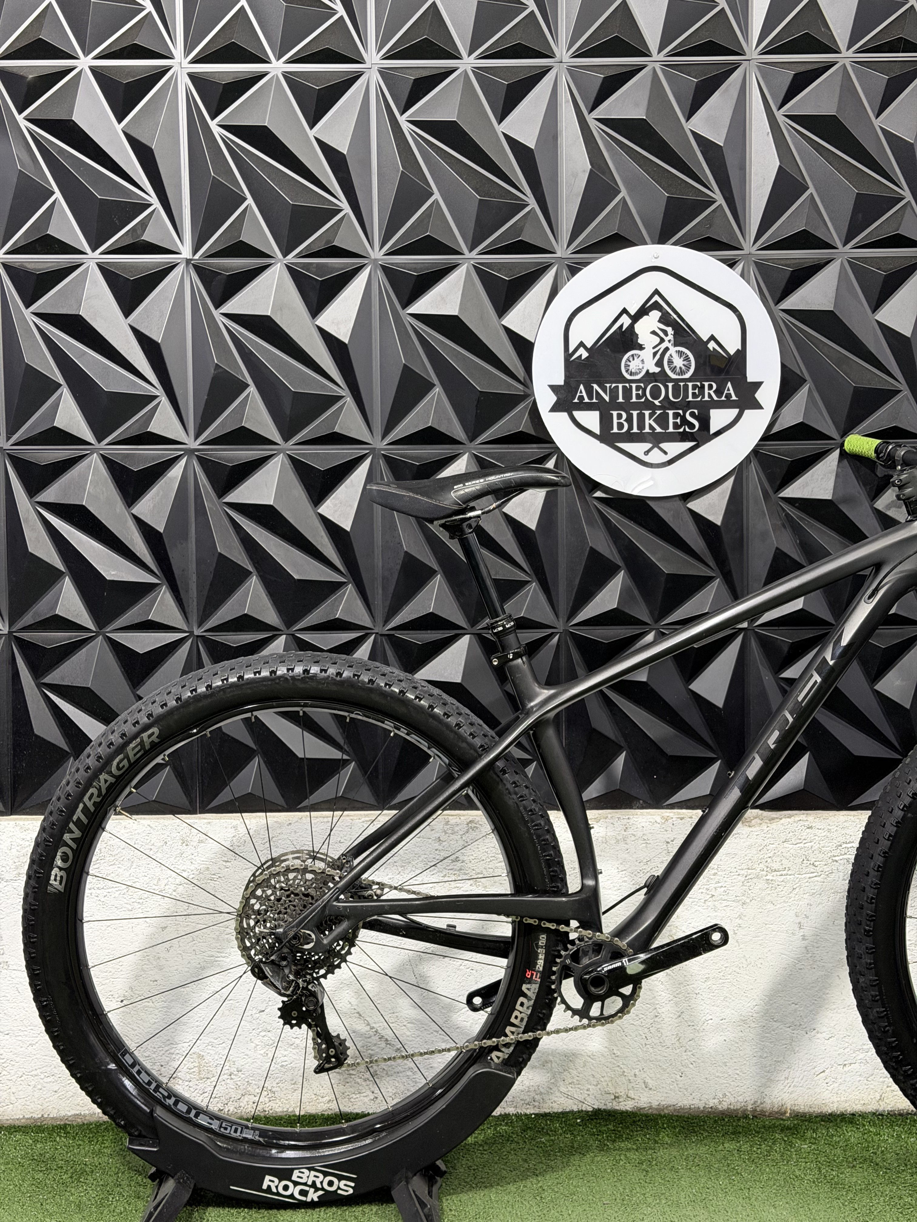 TREK STACHE 9.6