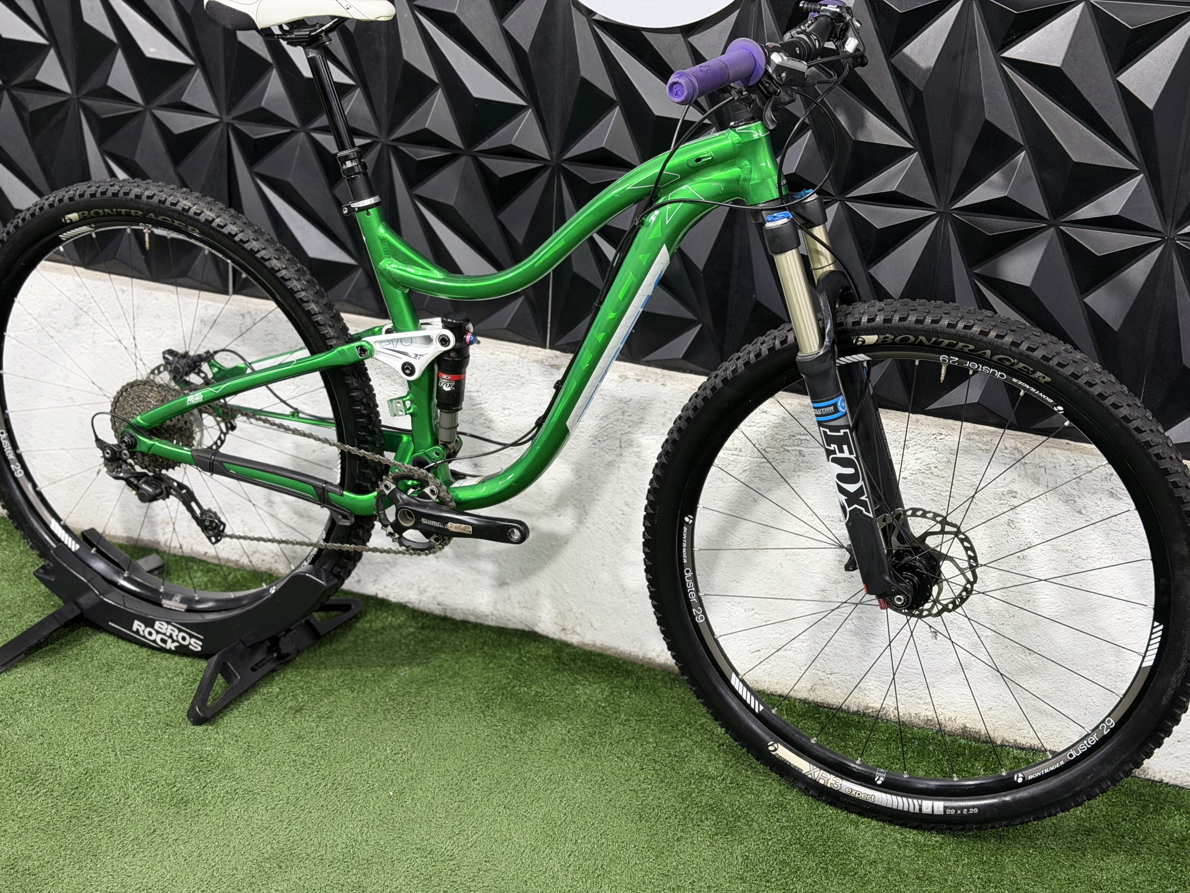 TREK LUSH SL