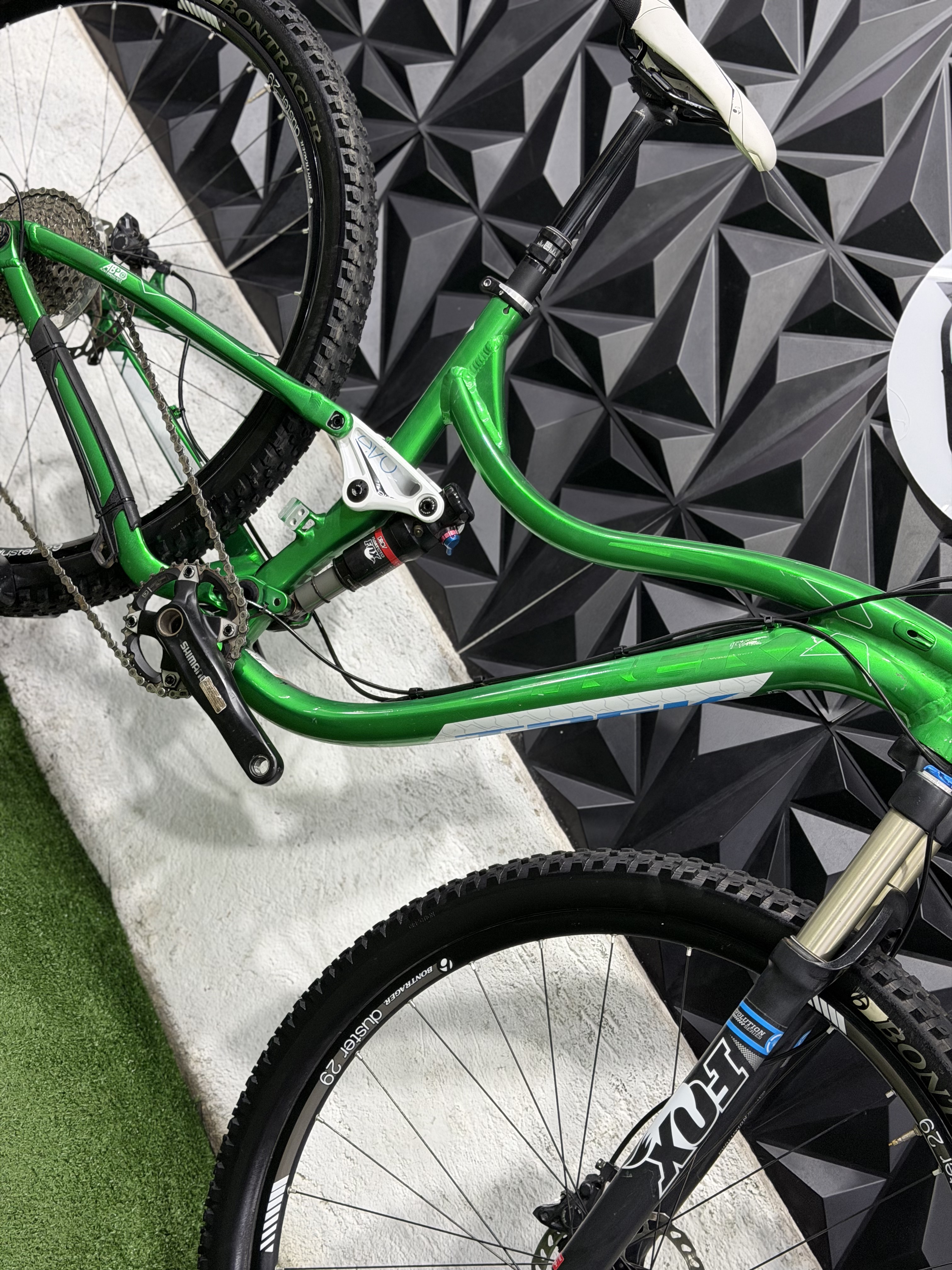 TREK LUSH SL