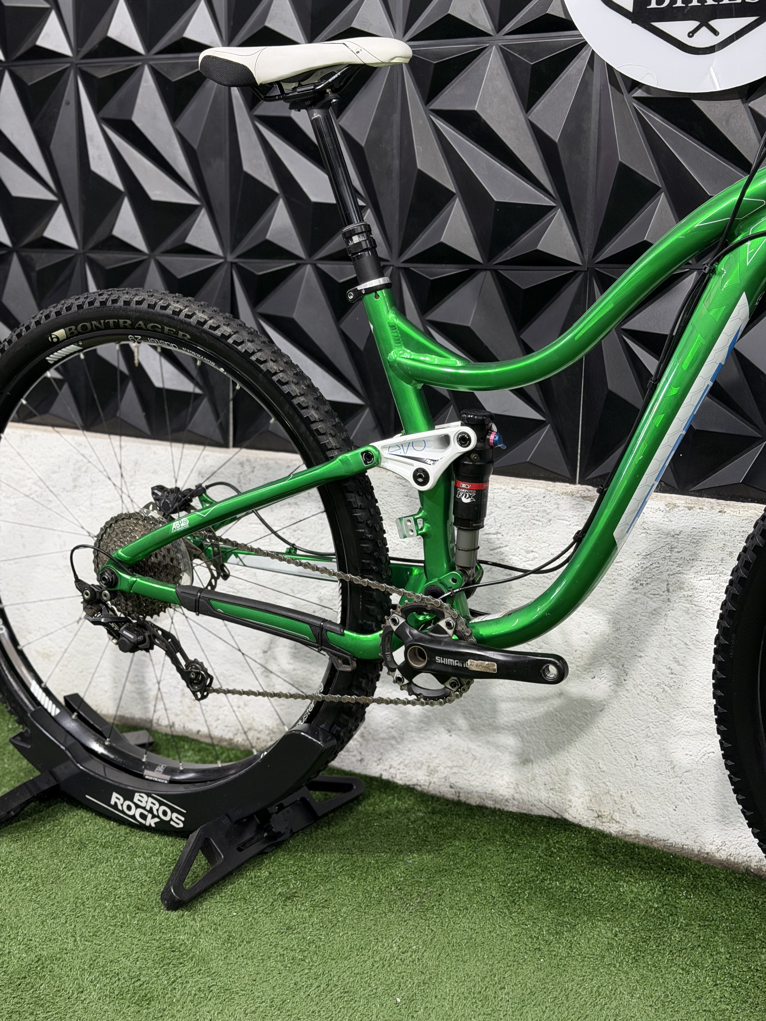 TREK LUSH SL