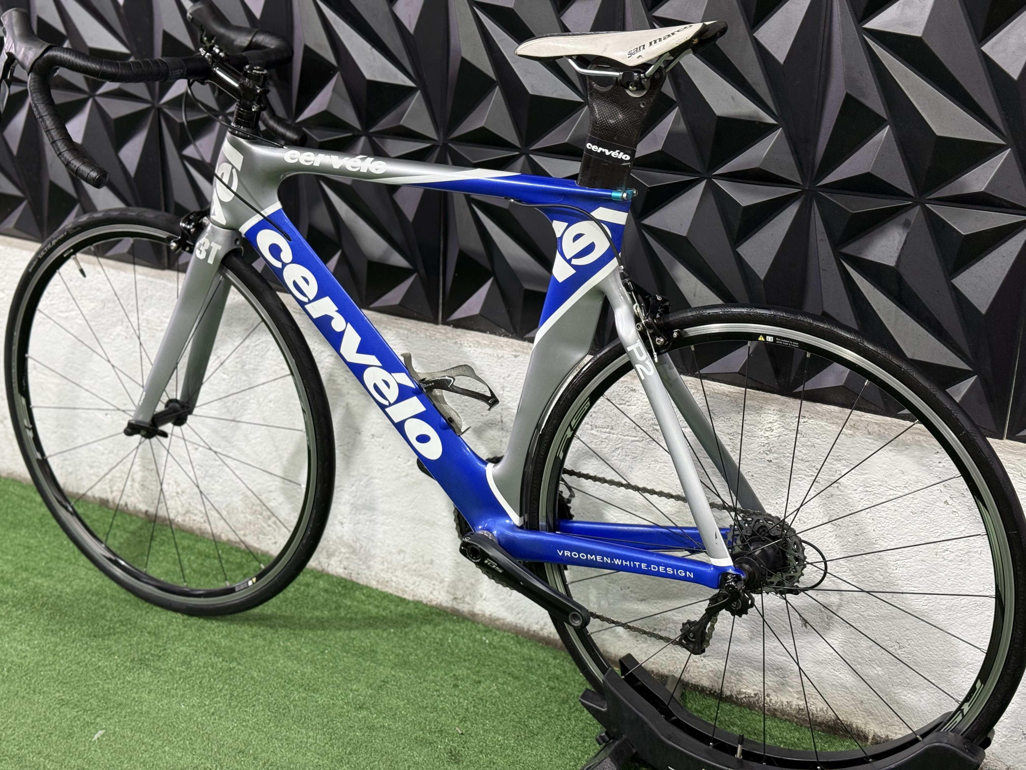 CERVÉLO P2 DE CARBÓN