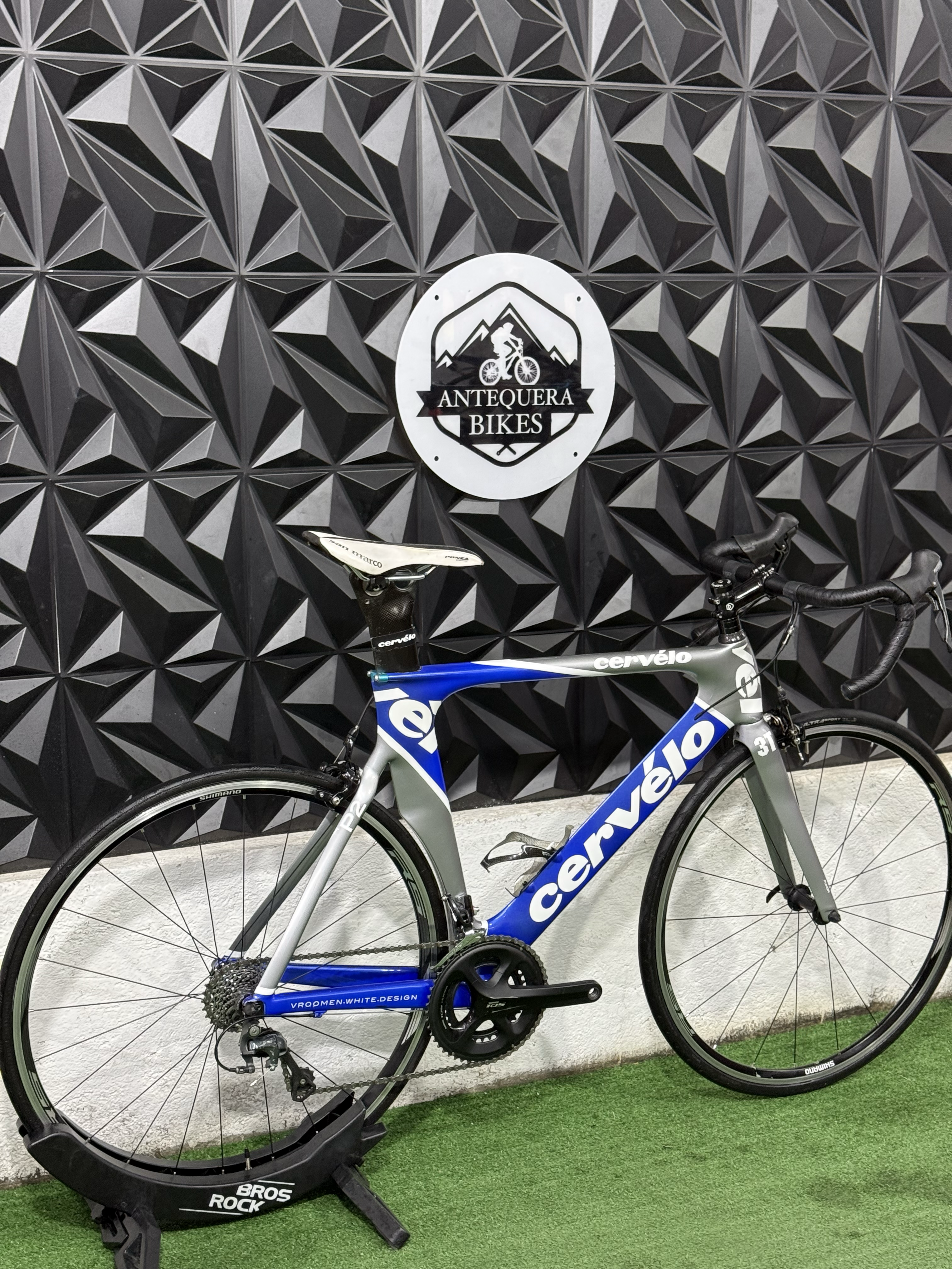 CERVÉLO P2 DE CARBÓN