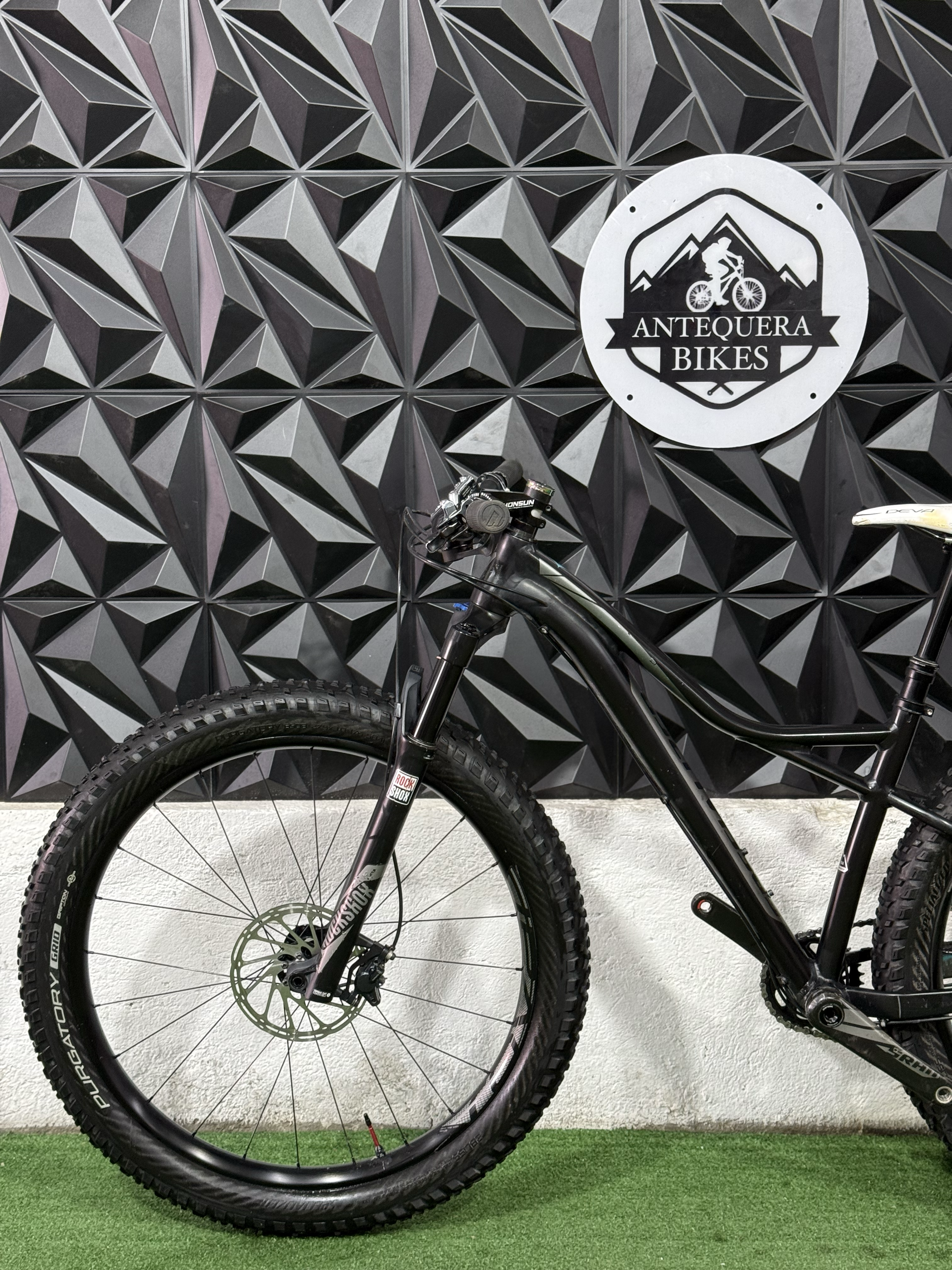 SPECIALIZED RUZE