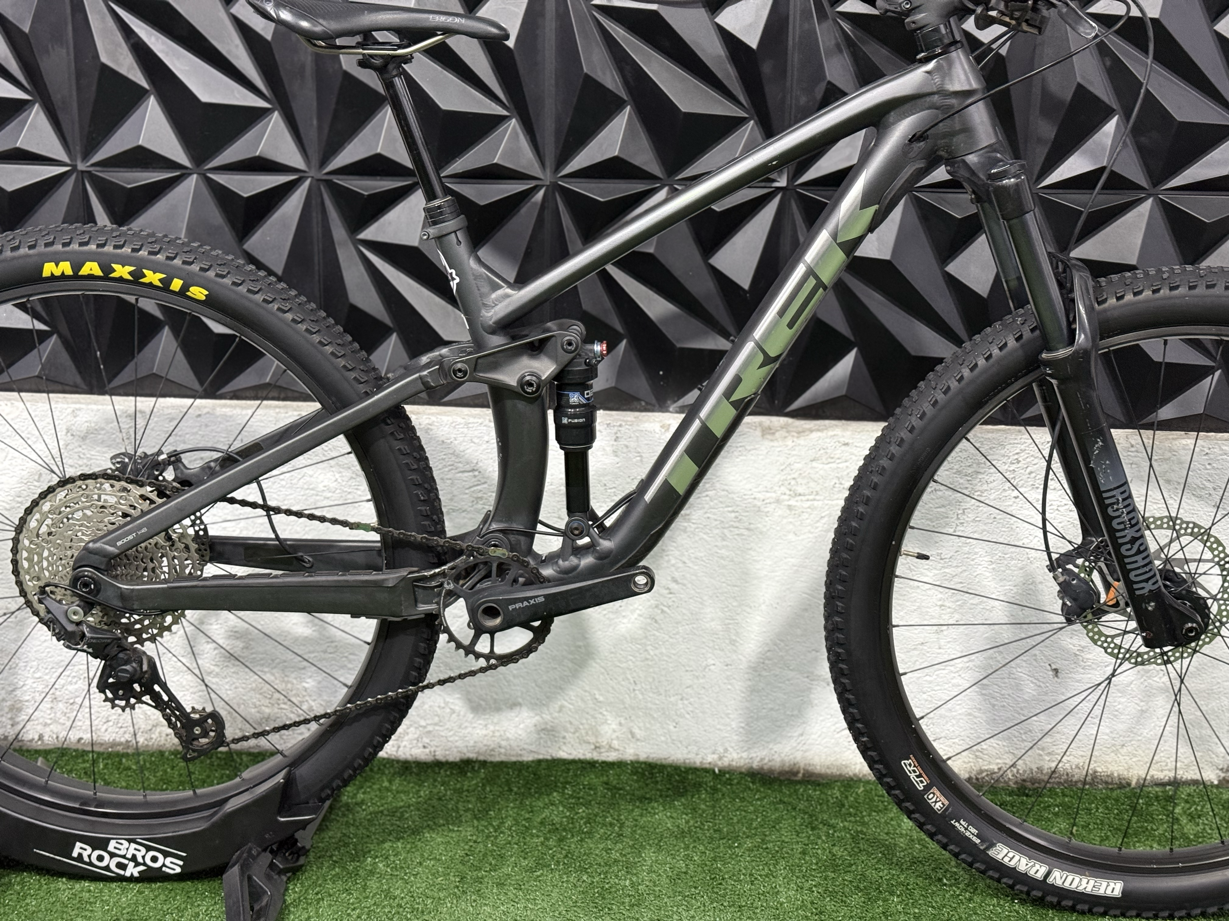TREK FUEL EX 5 GEN 5