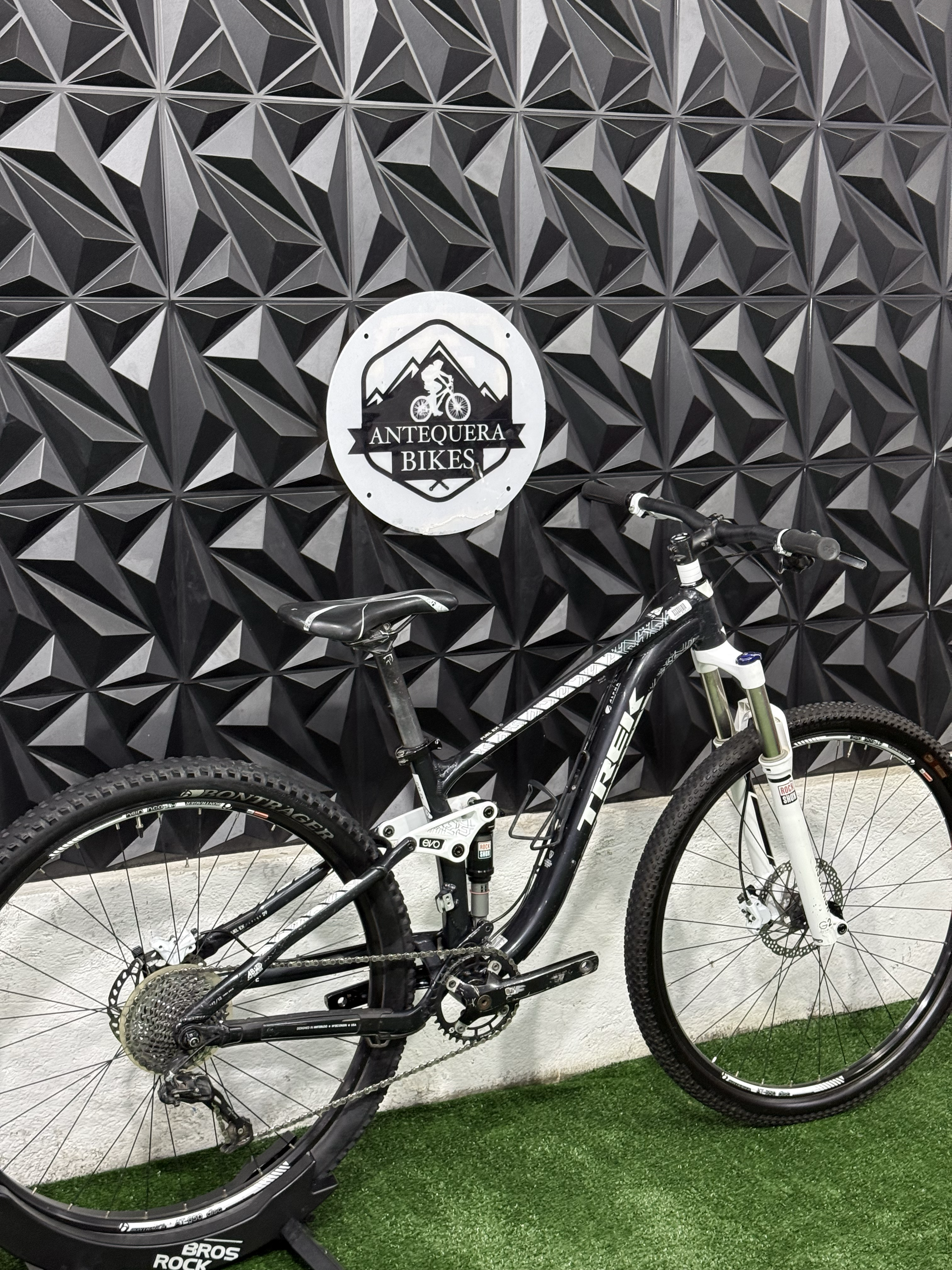 TREK FUEL EX