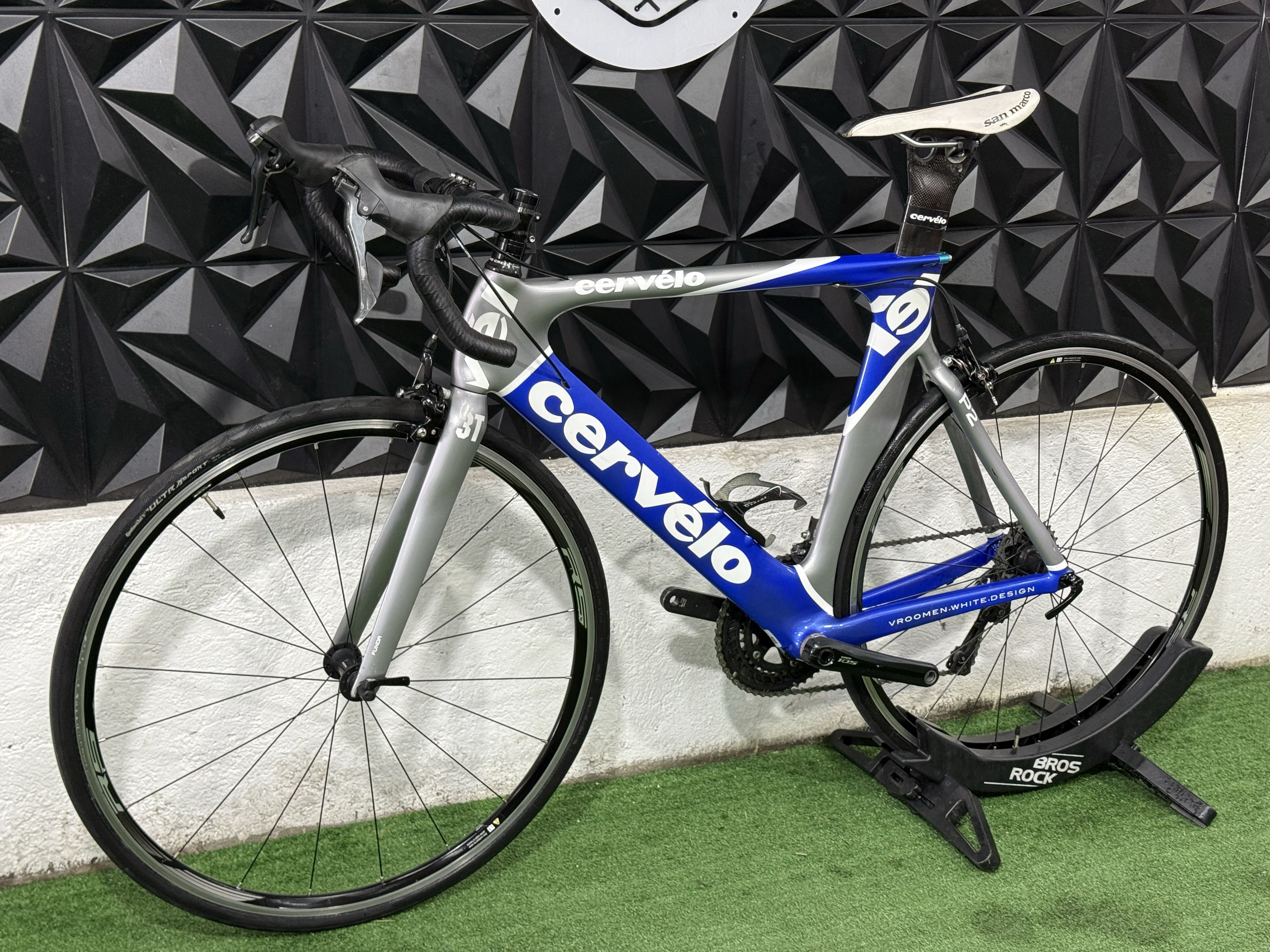 CERVÉLO P2 DE CARBÓN