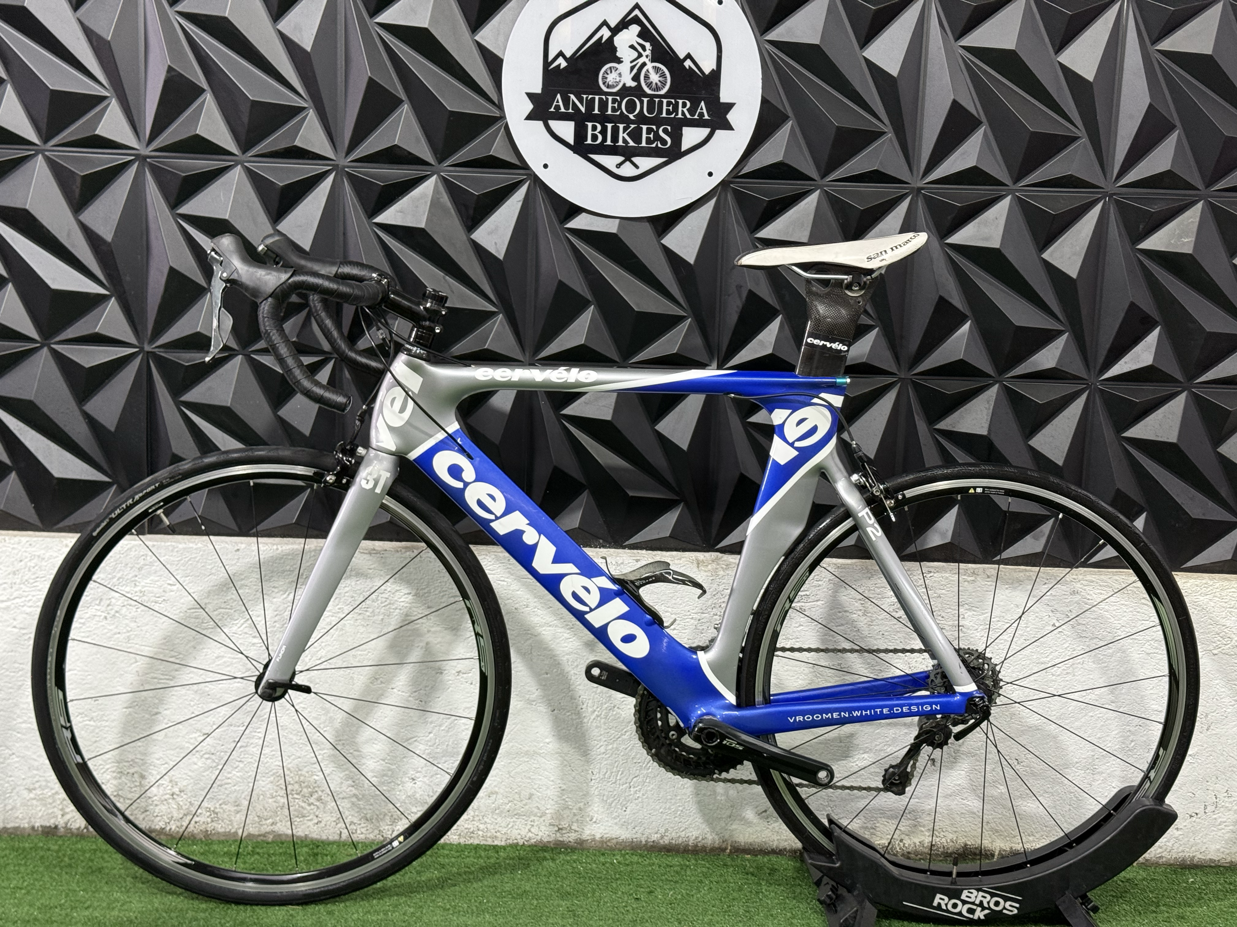 CERVÉLO P2 DE CARBÓN
