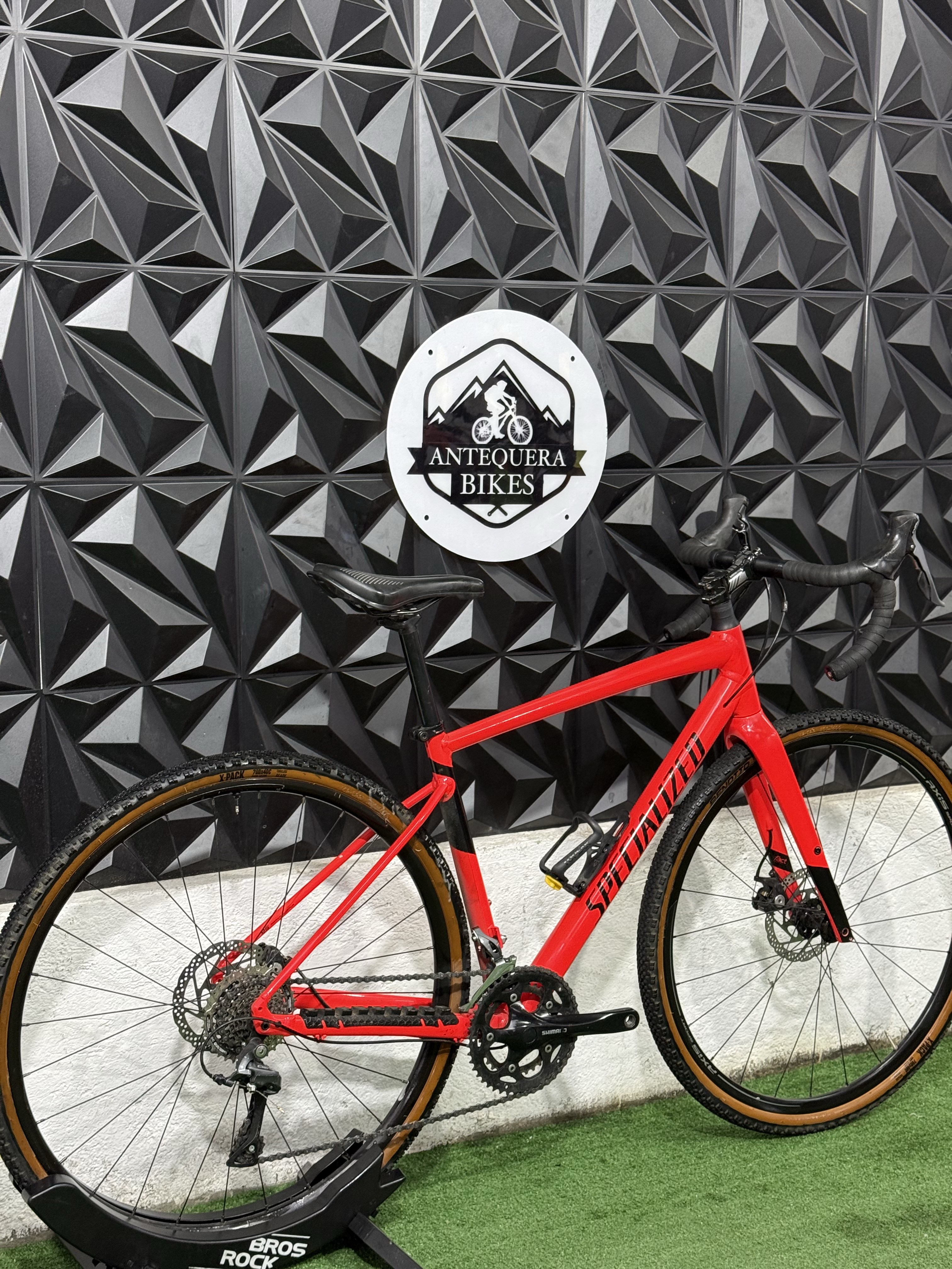 SPECIALIZED DIVERGE