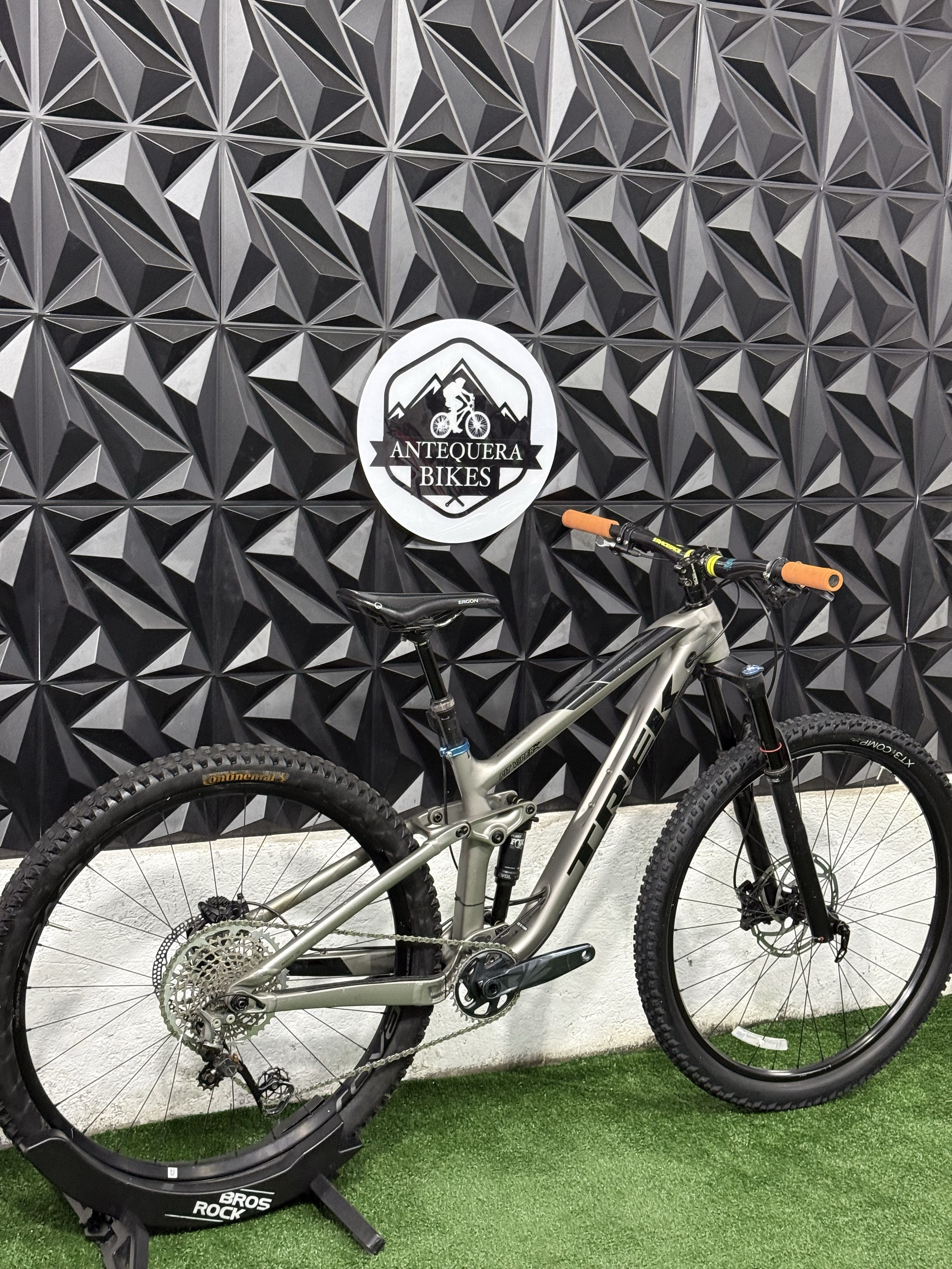 TREK FUEL EX 7