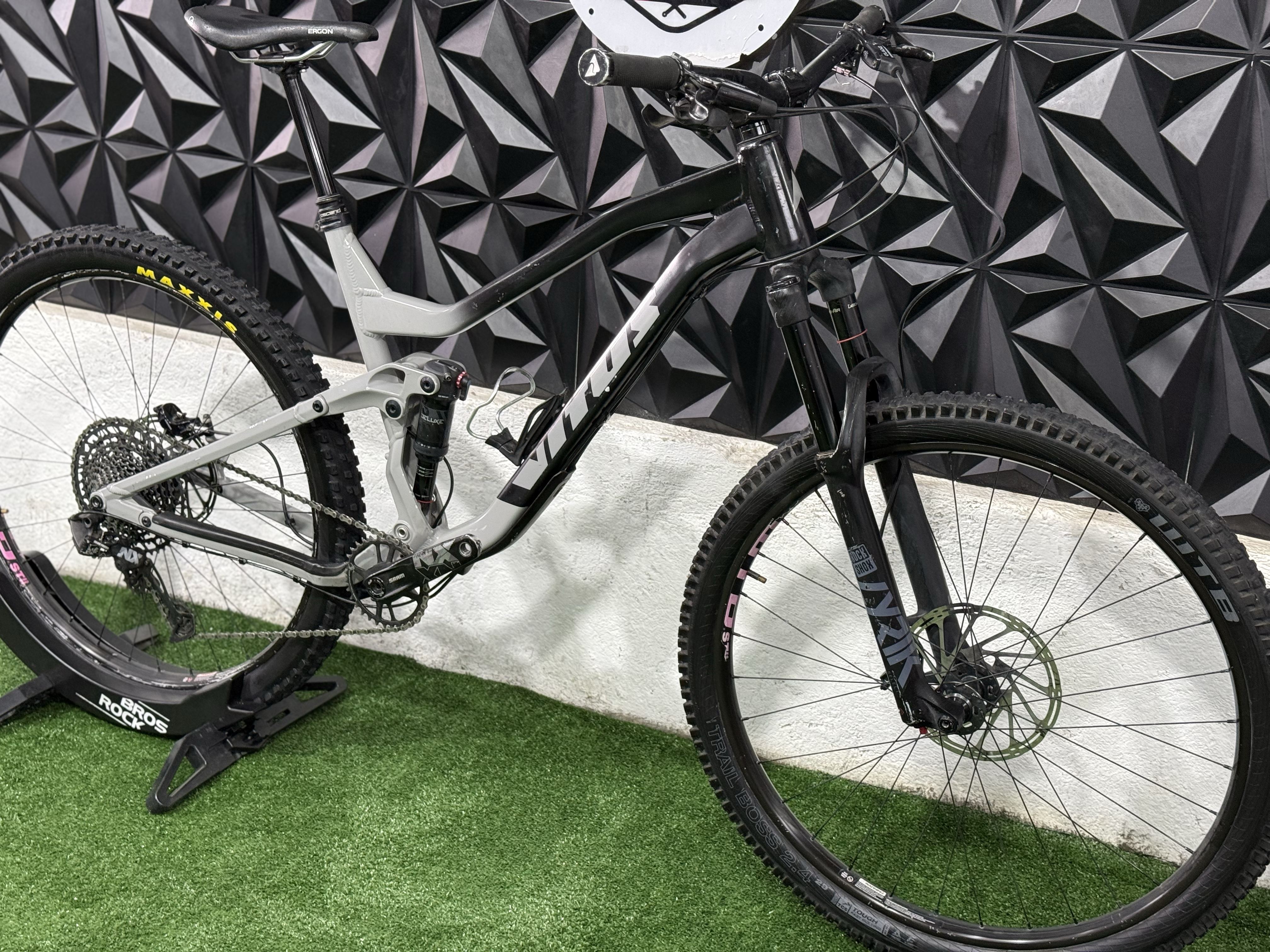 VITUS ESCARPE