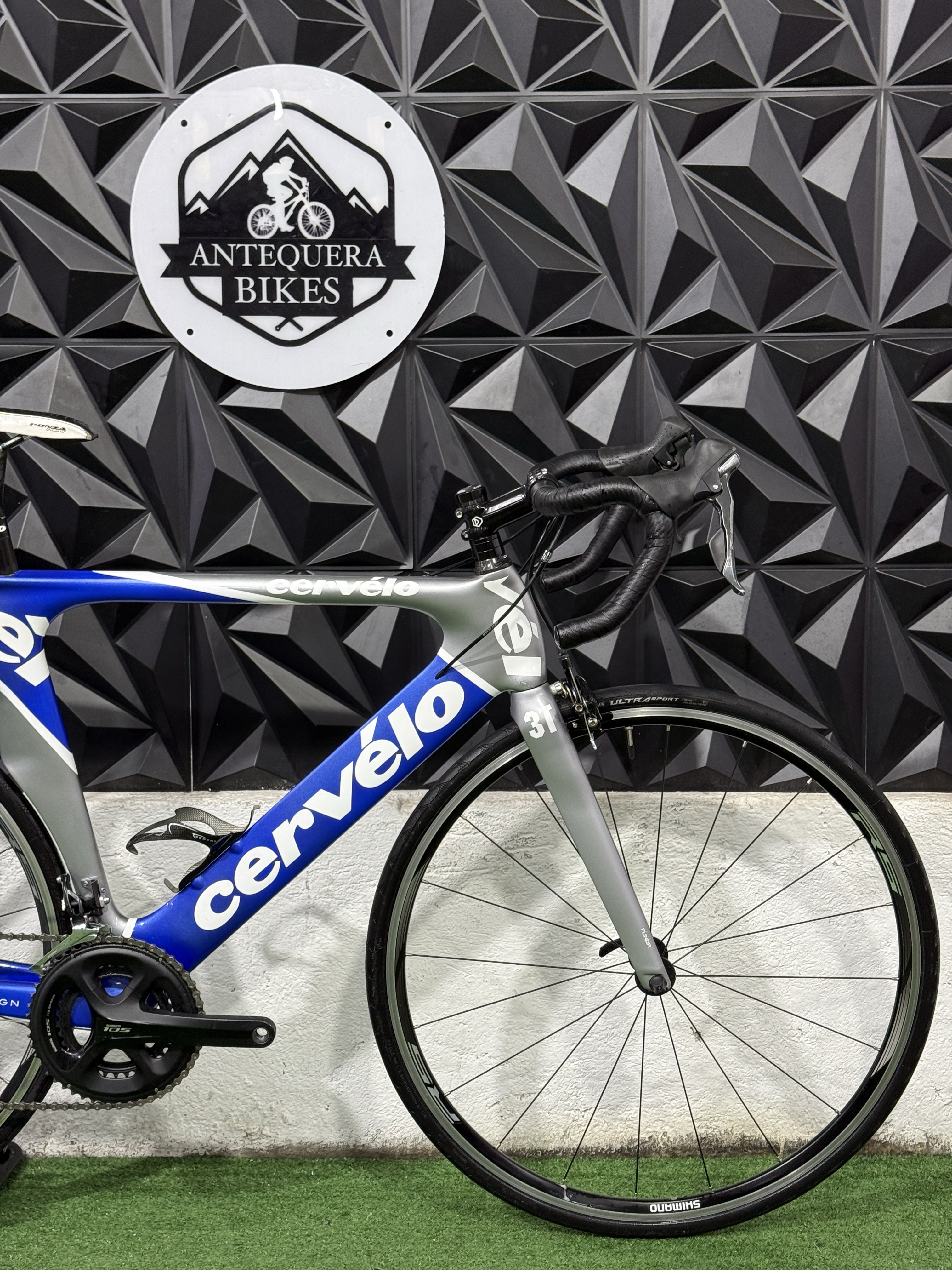 CERVÉLO P2 DE CARBÓN