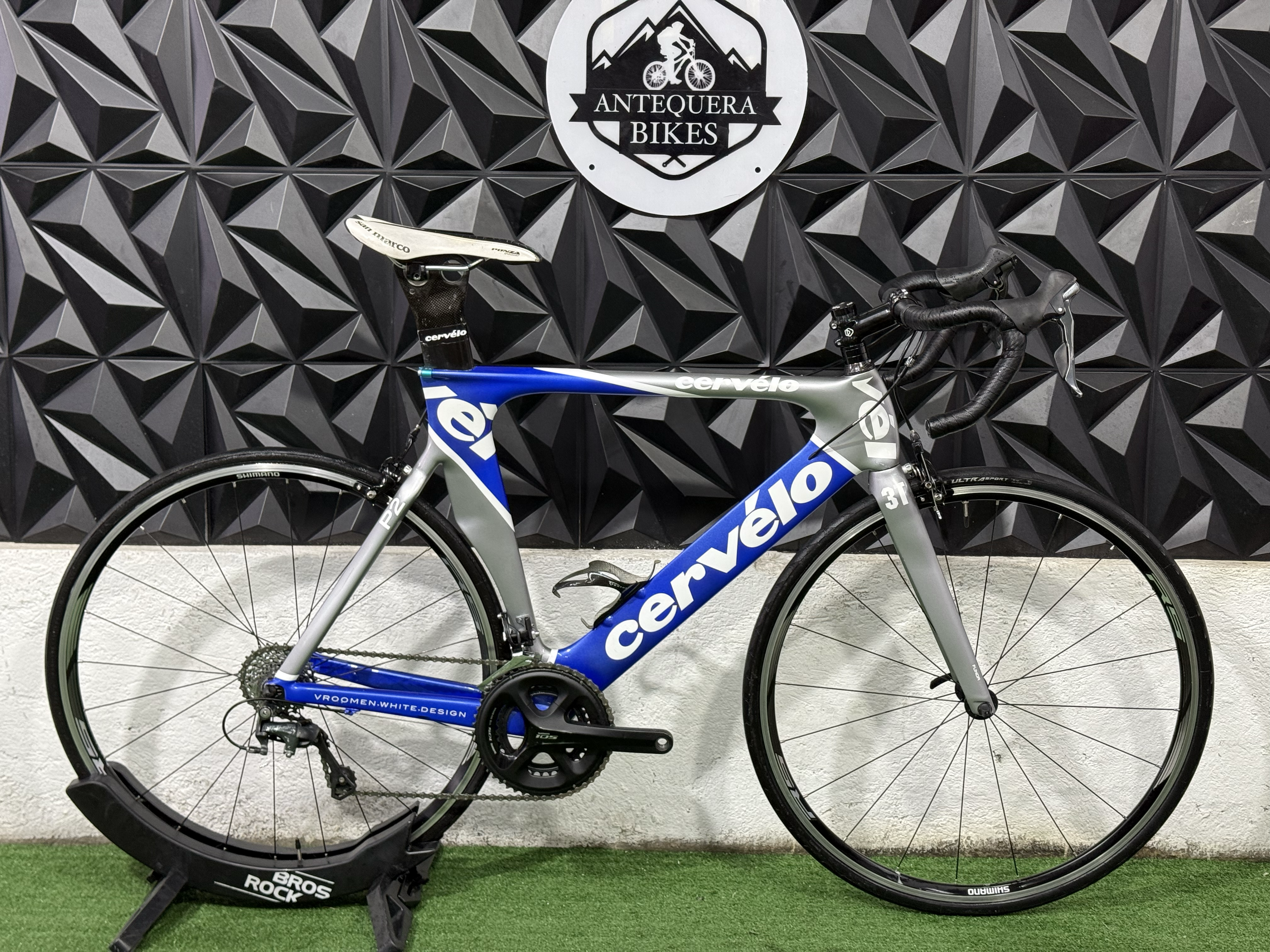 CERVÉLO P2 DE CARBÓN