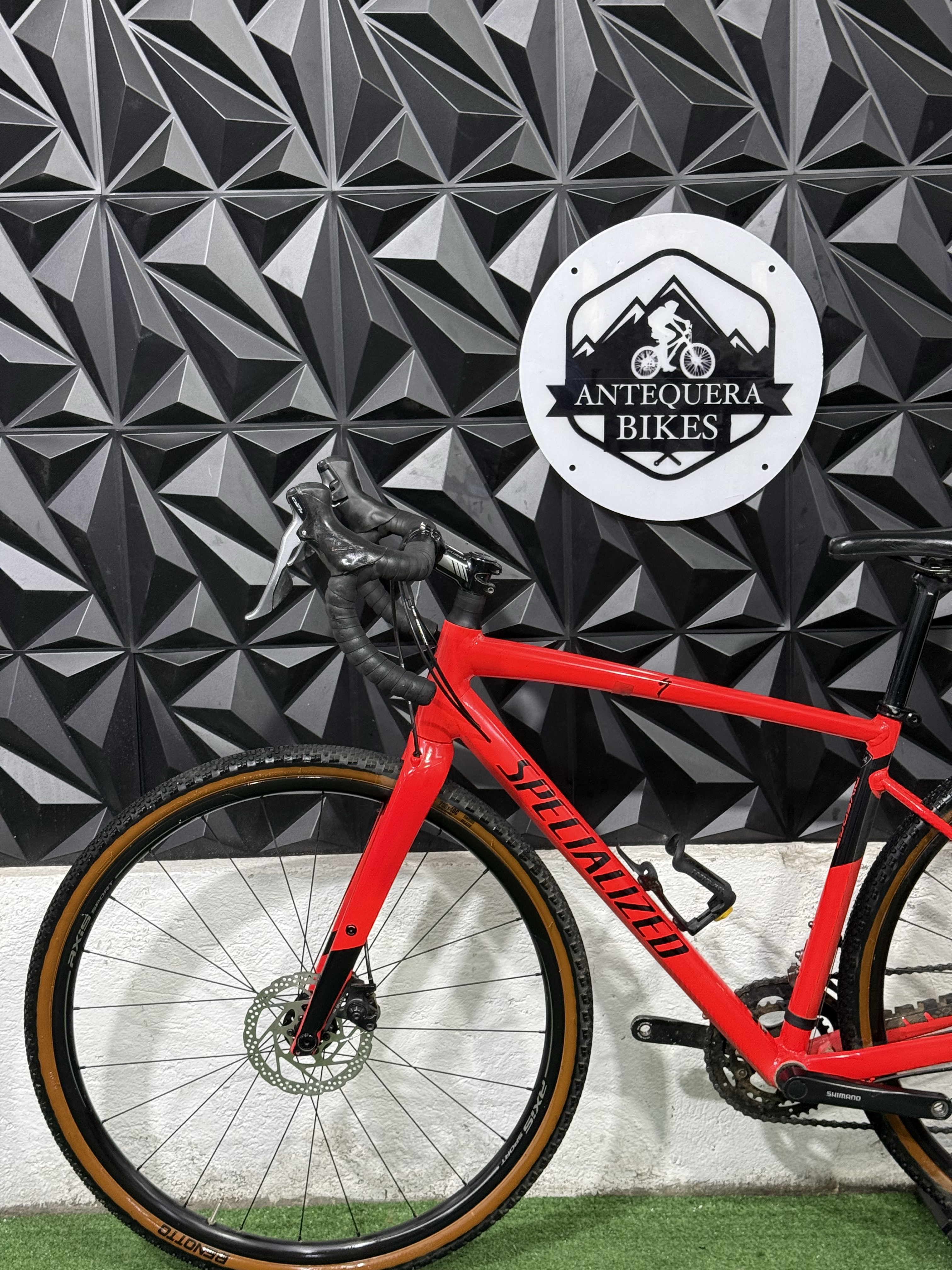 SPECIALIZED DIVERGE