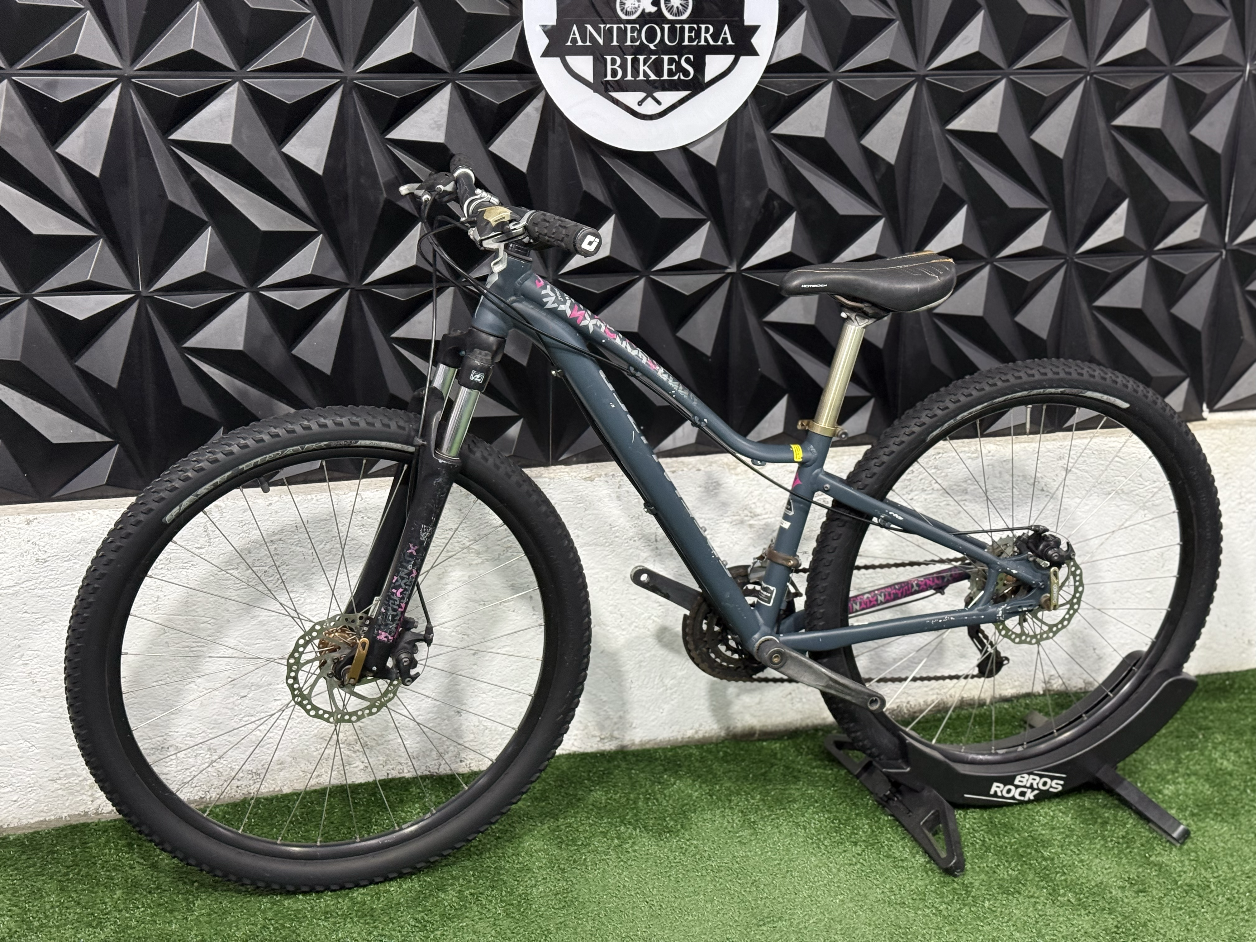 SPECIALIZED JYNX
