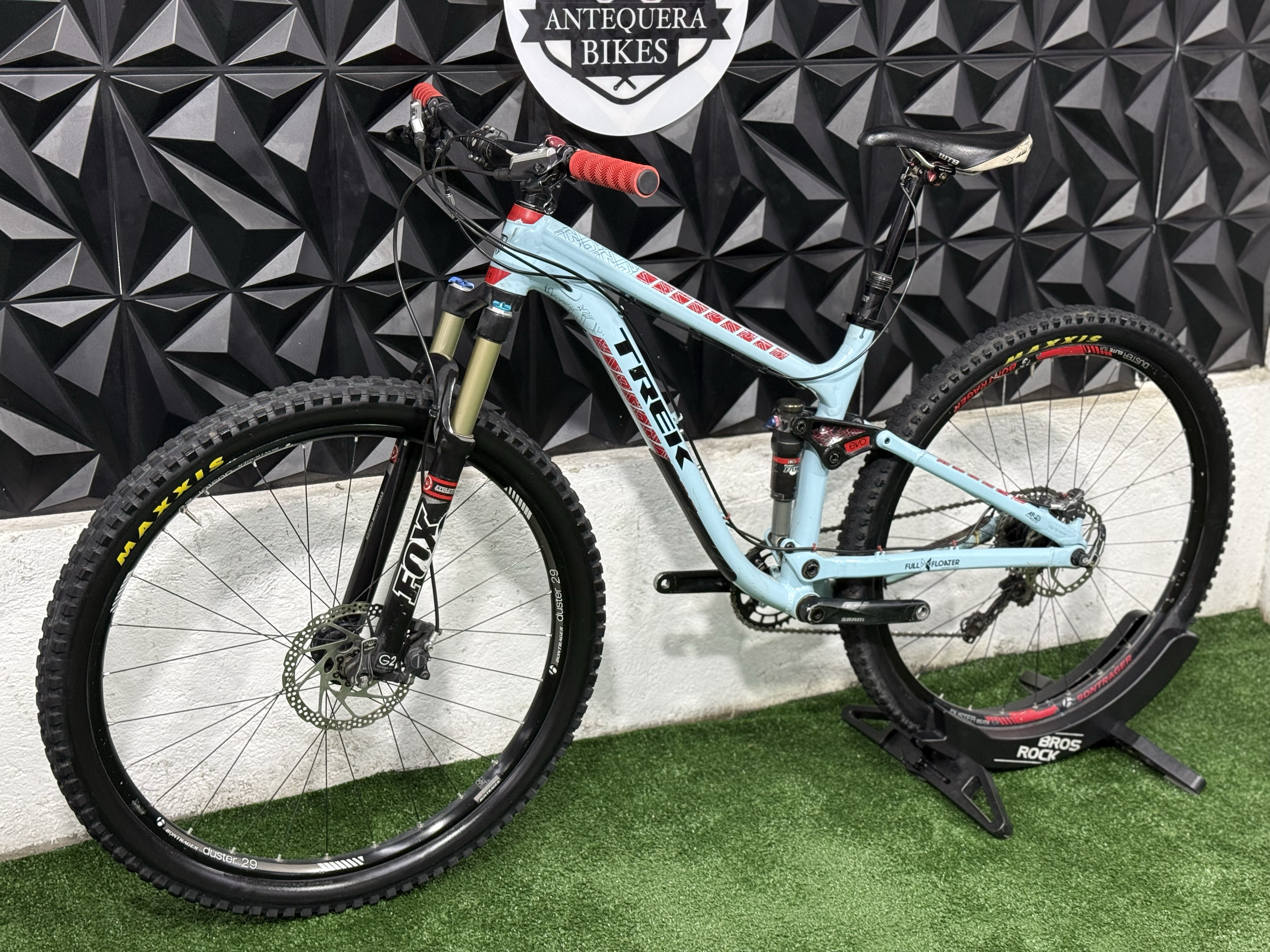 TREK FUEL EX 8