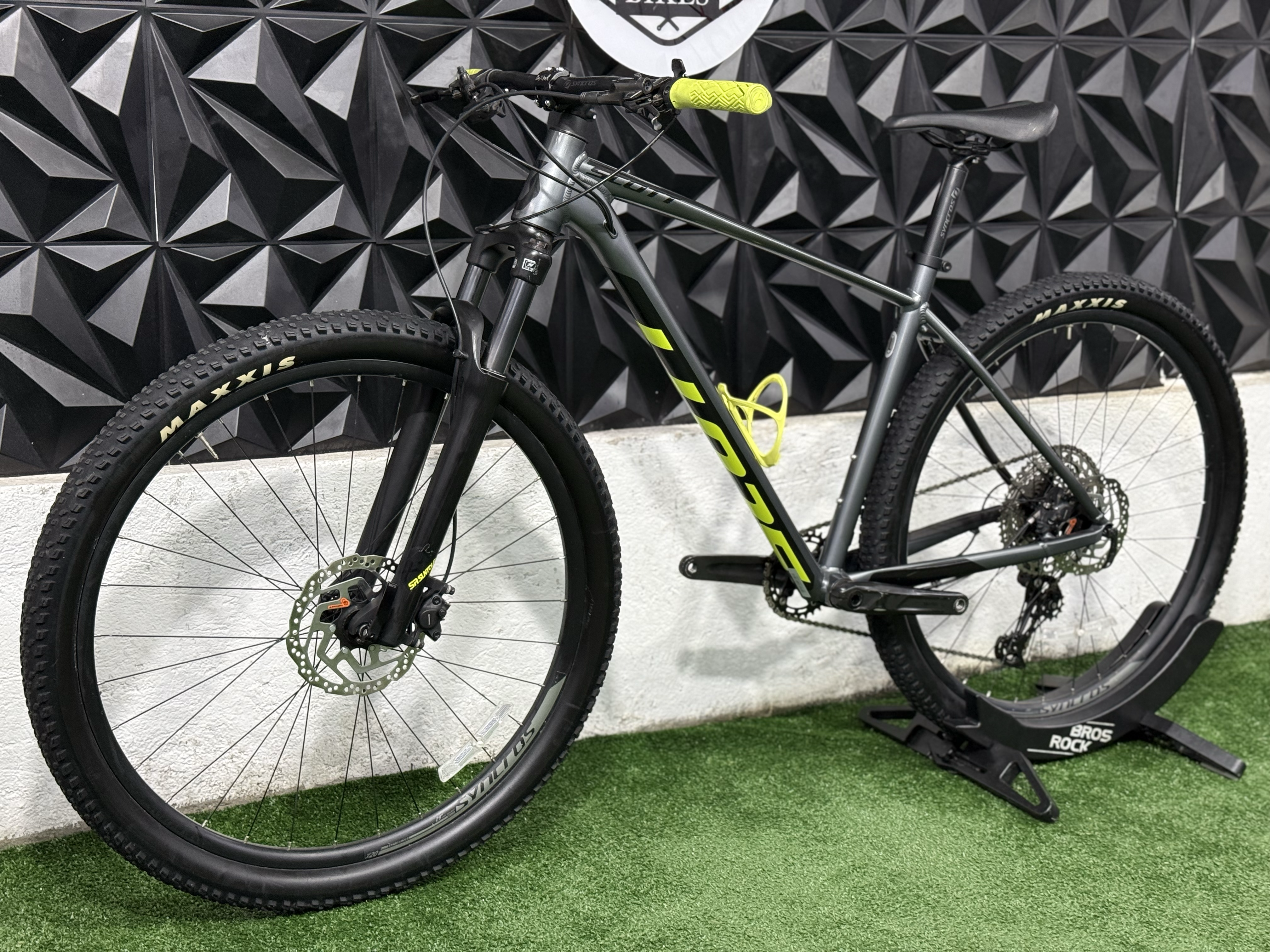 SCOTT SCALE 980