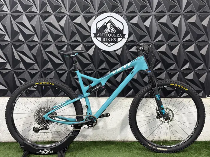 YETI ASR FULL CARBÓN