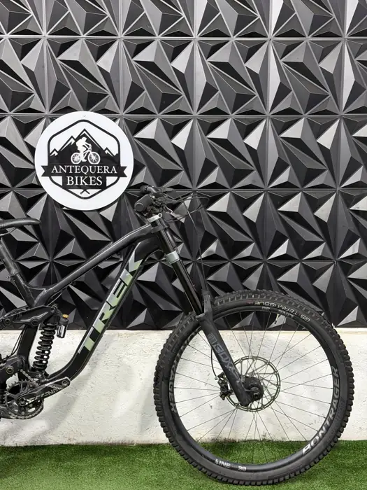 TREK SESSION 8