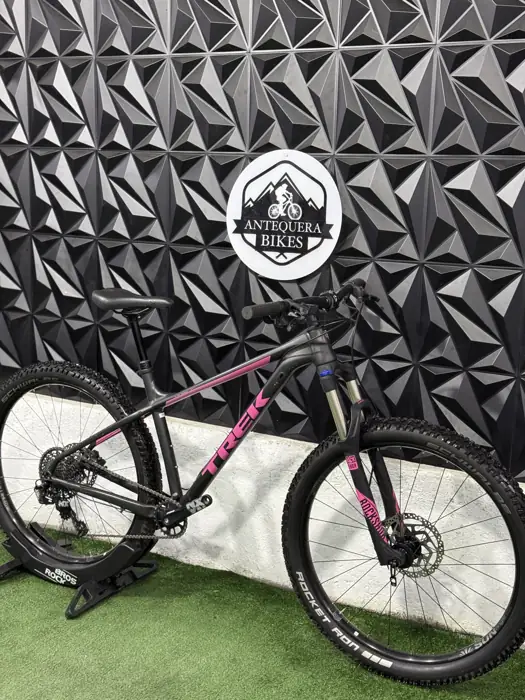 TREK ROSCOE 8