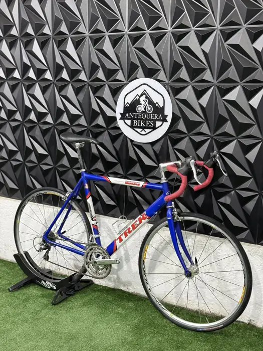TREK 1000