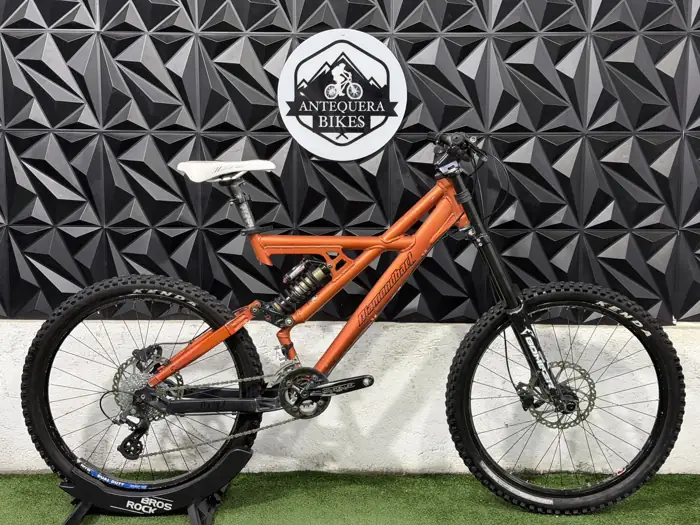 DIAMONDBACK XTS
