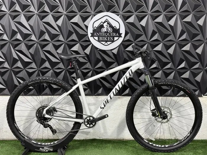 SPECIALIZED ROCKHOPPER SPORT
