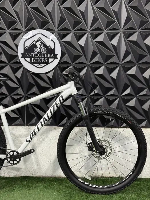 SPECIALIZED ROCKHOPPER SPORT