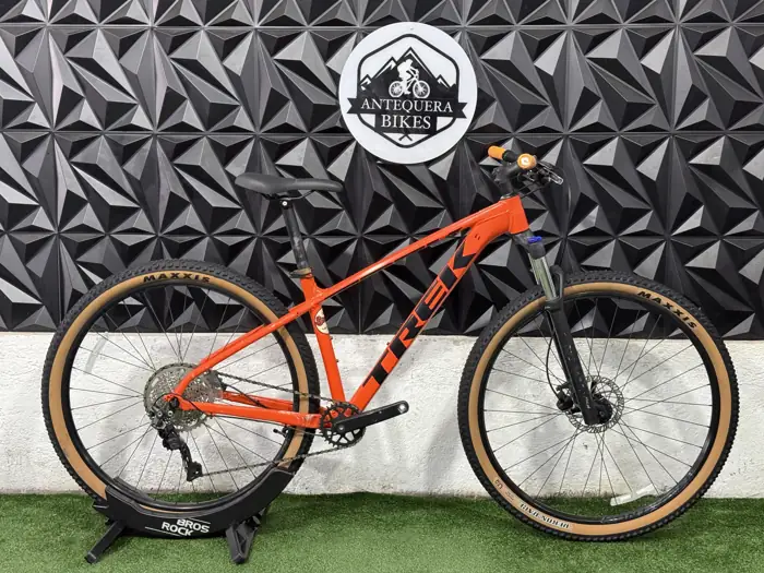 TREK MARLIN 7