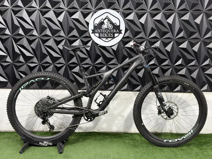 SPECIALIZED STUMPJUMPER EVO FULL CARBON