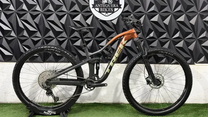 TREK TOP FUEL