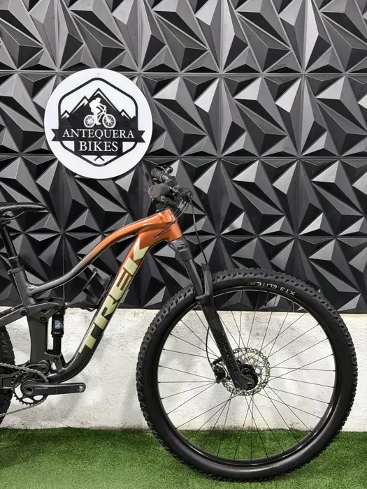 TREK TOP FUEL